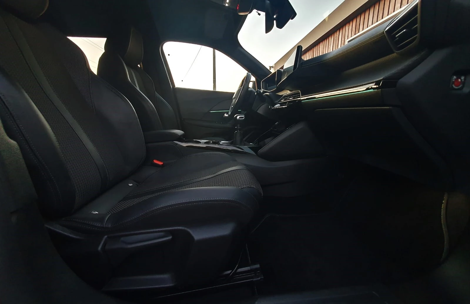 Peugeot 2008 1.2 PureTech GT
