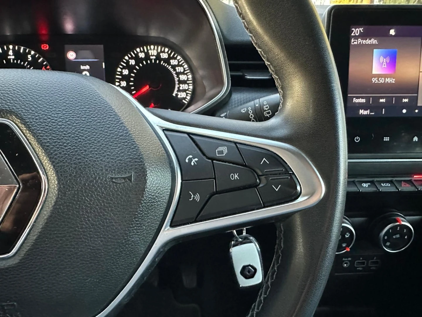Renault Clio 1.0 TCe Intens Bi-Fuel