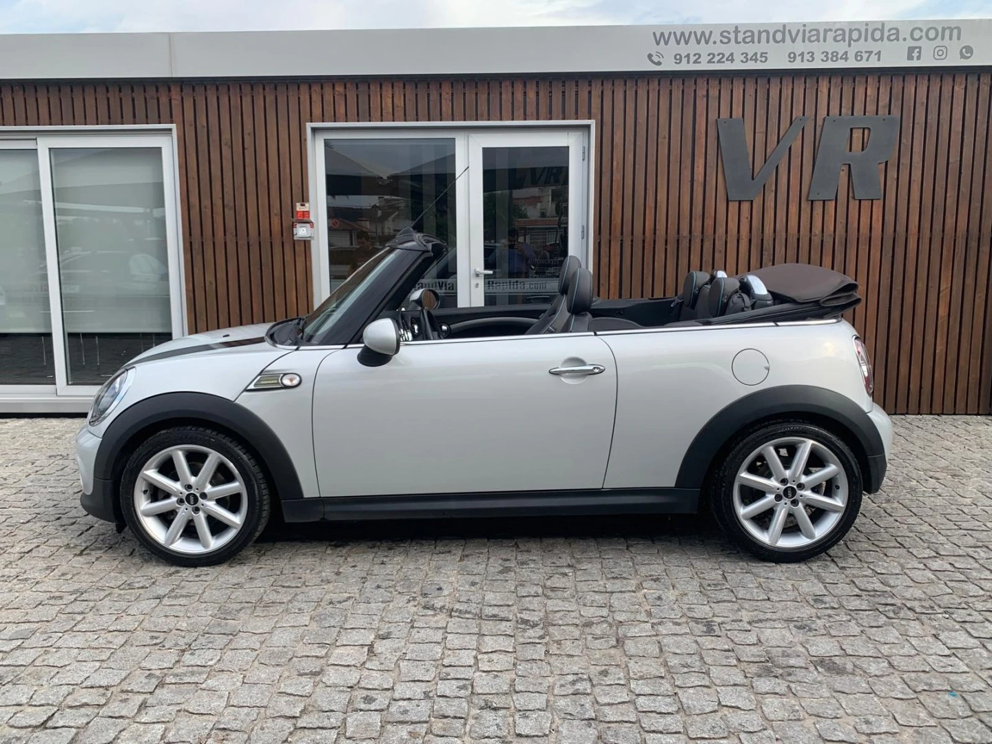 MINI Cabrio Cooper D