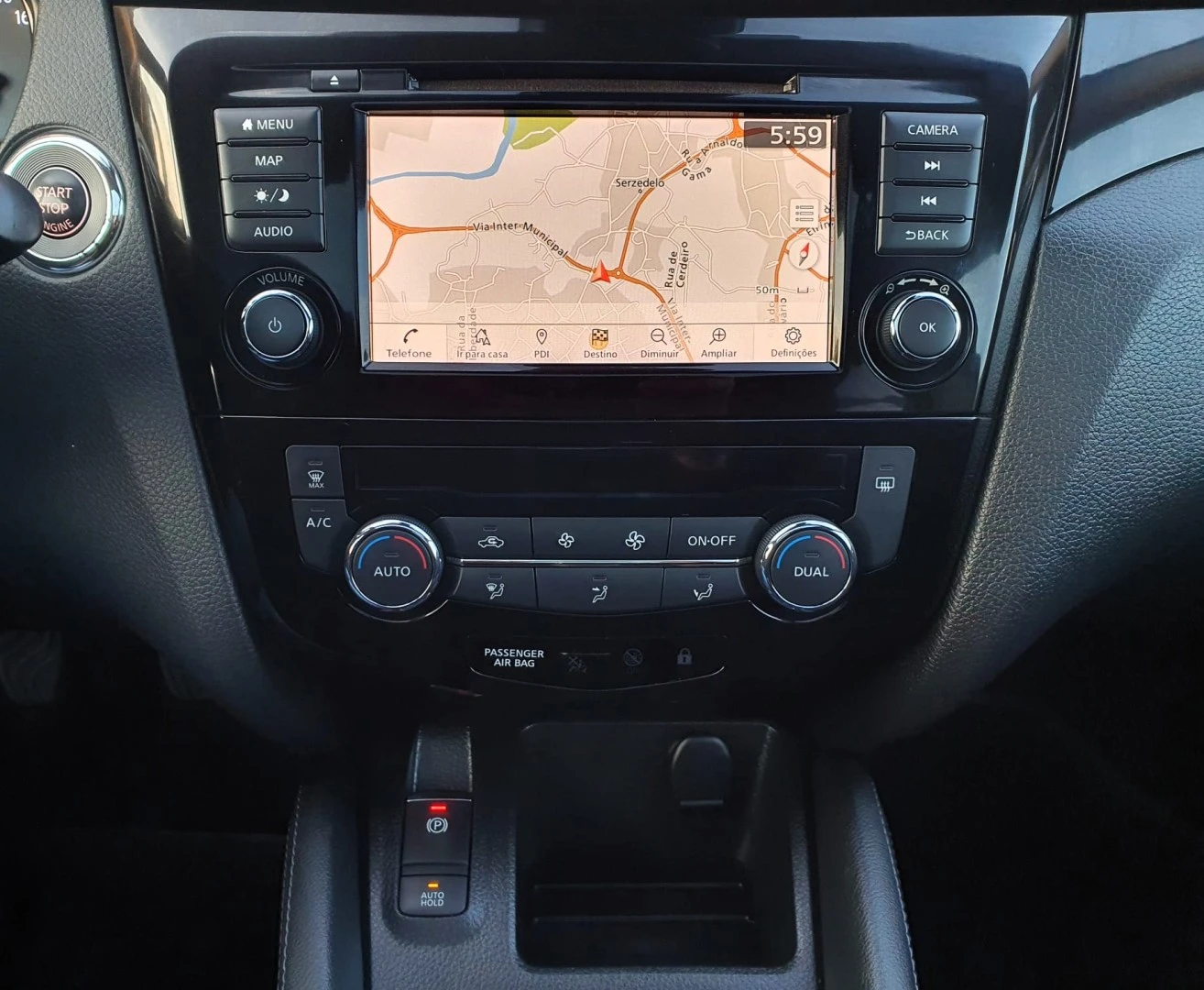 Nissan Qashqai 1.3 DIG-T N-Connecta J18