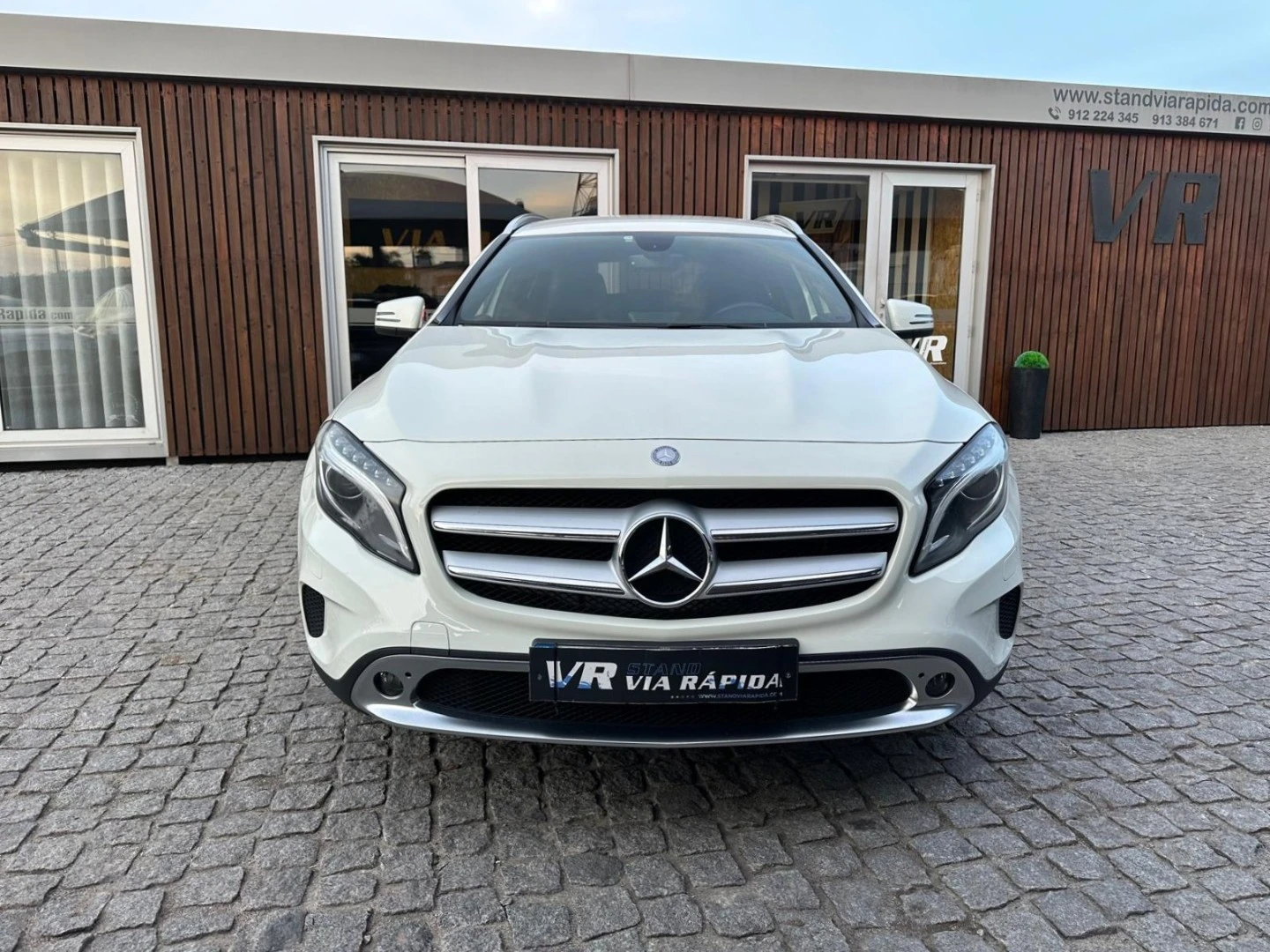 Mercedes-Benz GLA 220 CDI 4Matic 7G-DCT Urban