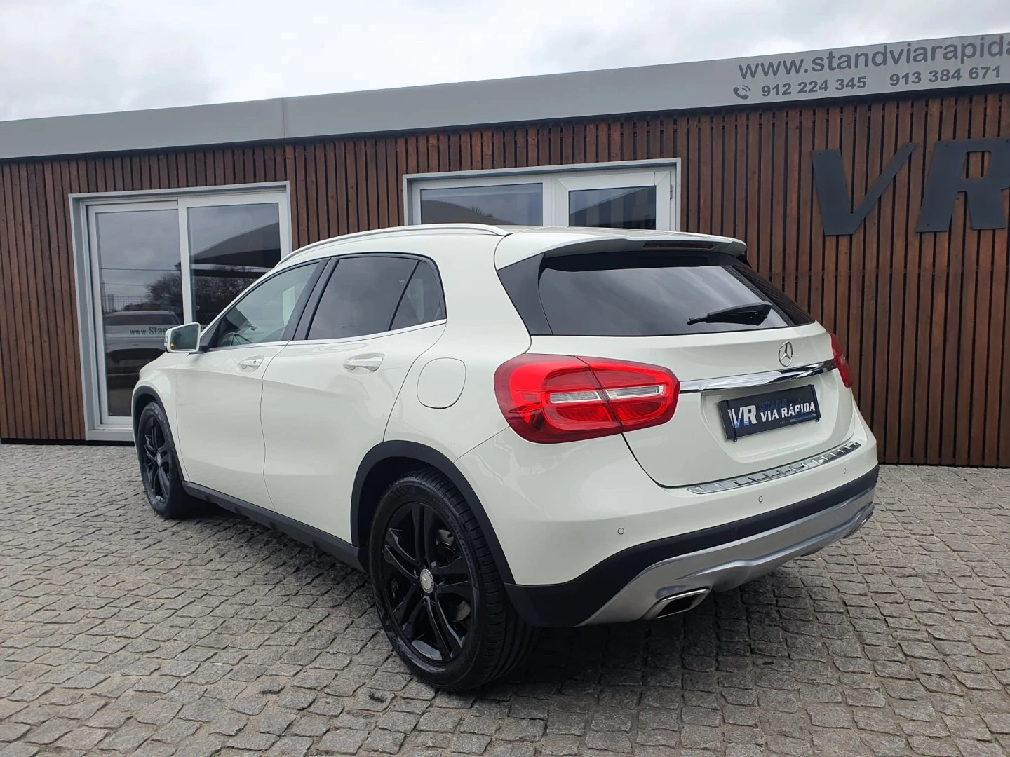 Mercedes-Benz GLA 220 CDI 4Matic 7G-DCT Urban