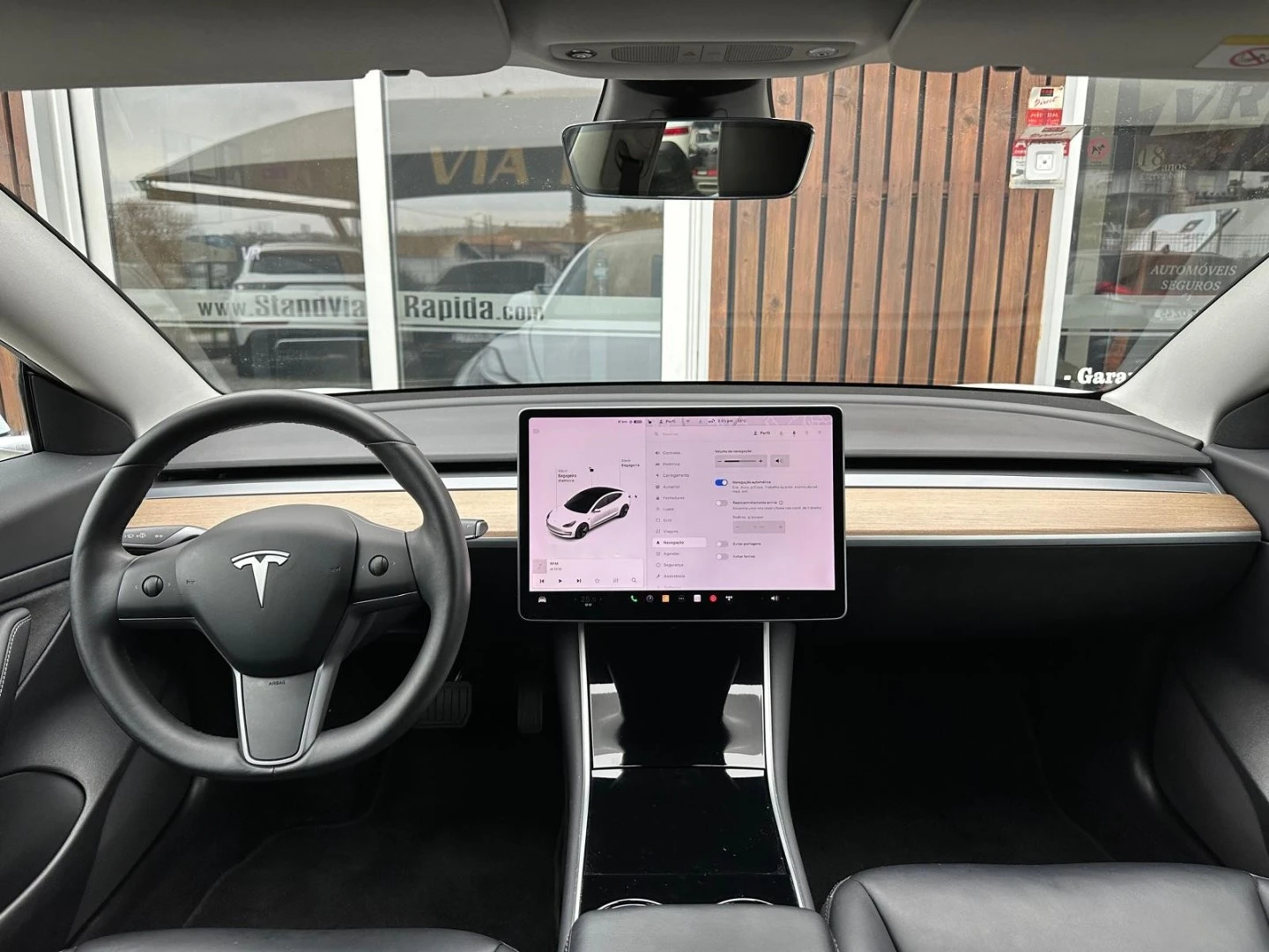 Tesla Model 3 Long-Range RWD