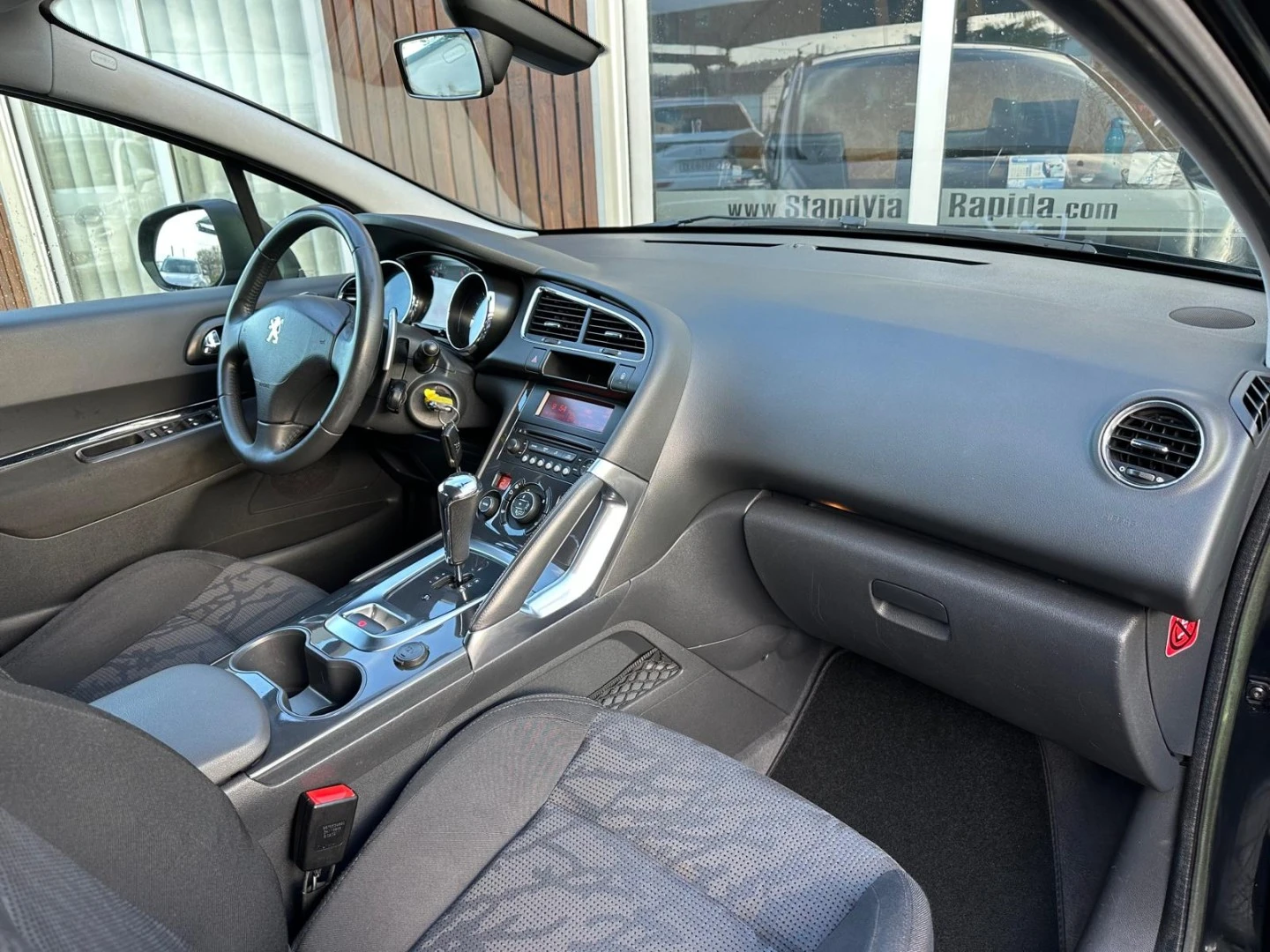Peugeot 3008 1.6 e-HDi Business Line CMP6
