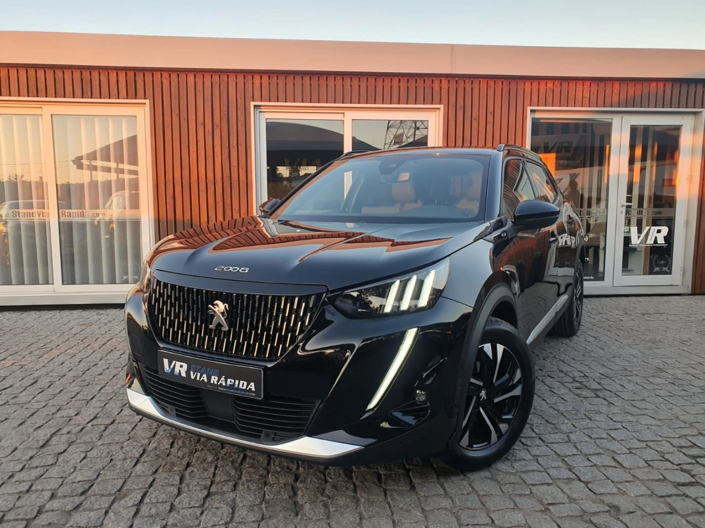 Peugeot 2008 1.2 PureTech GT