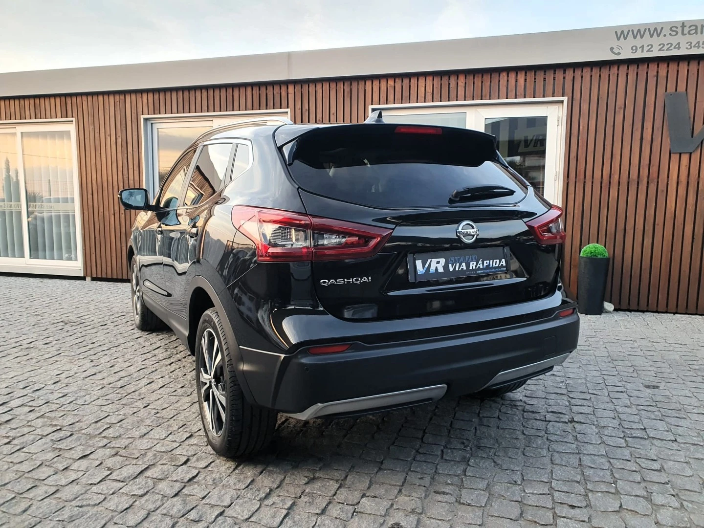 Nissan Qashqai 1.3 DIG-T N-Connecta J18
