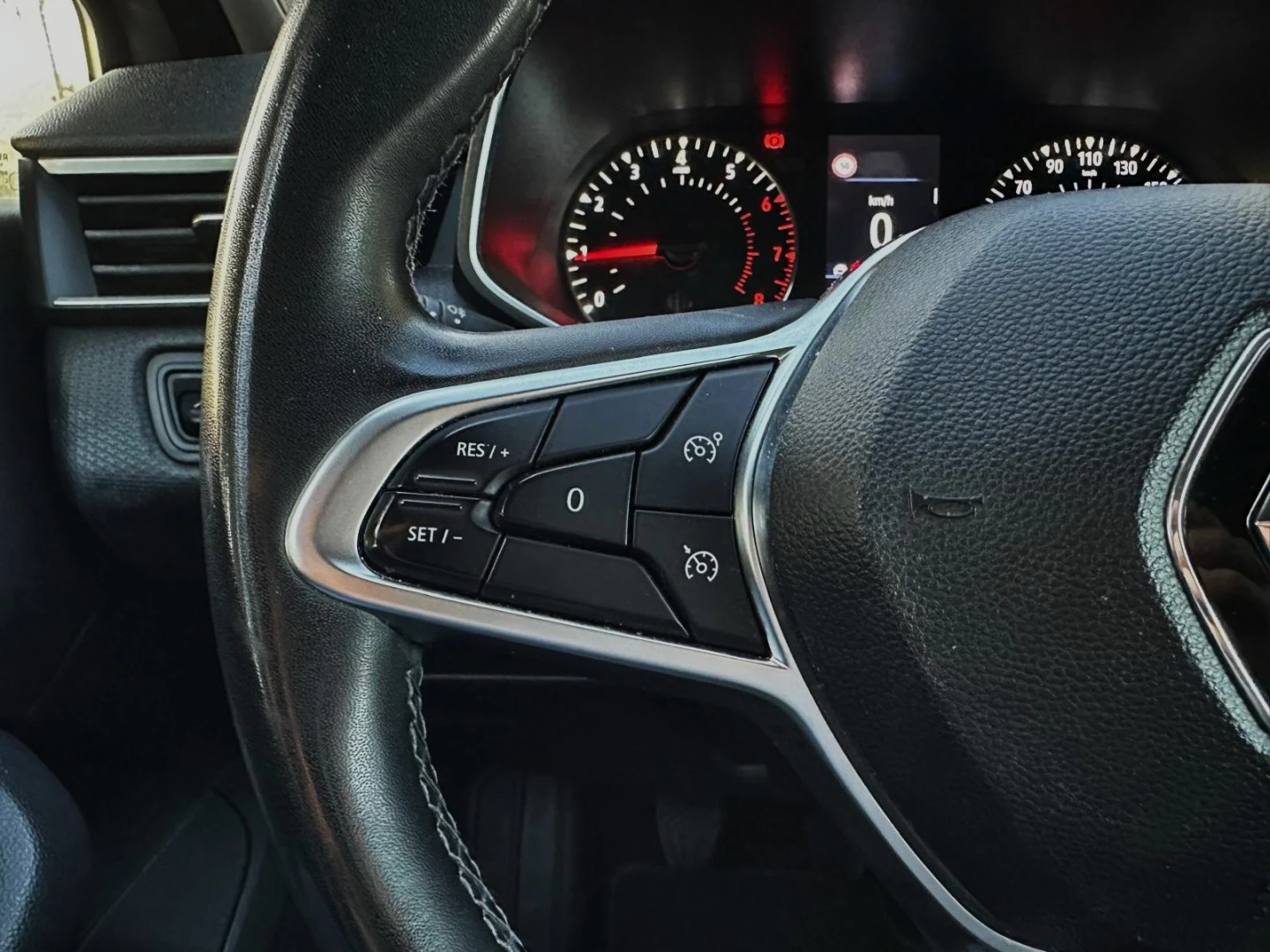 Renault Clio 1.0 TCe Intens Bi-Fuel