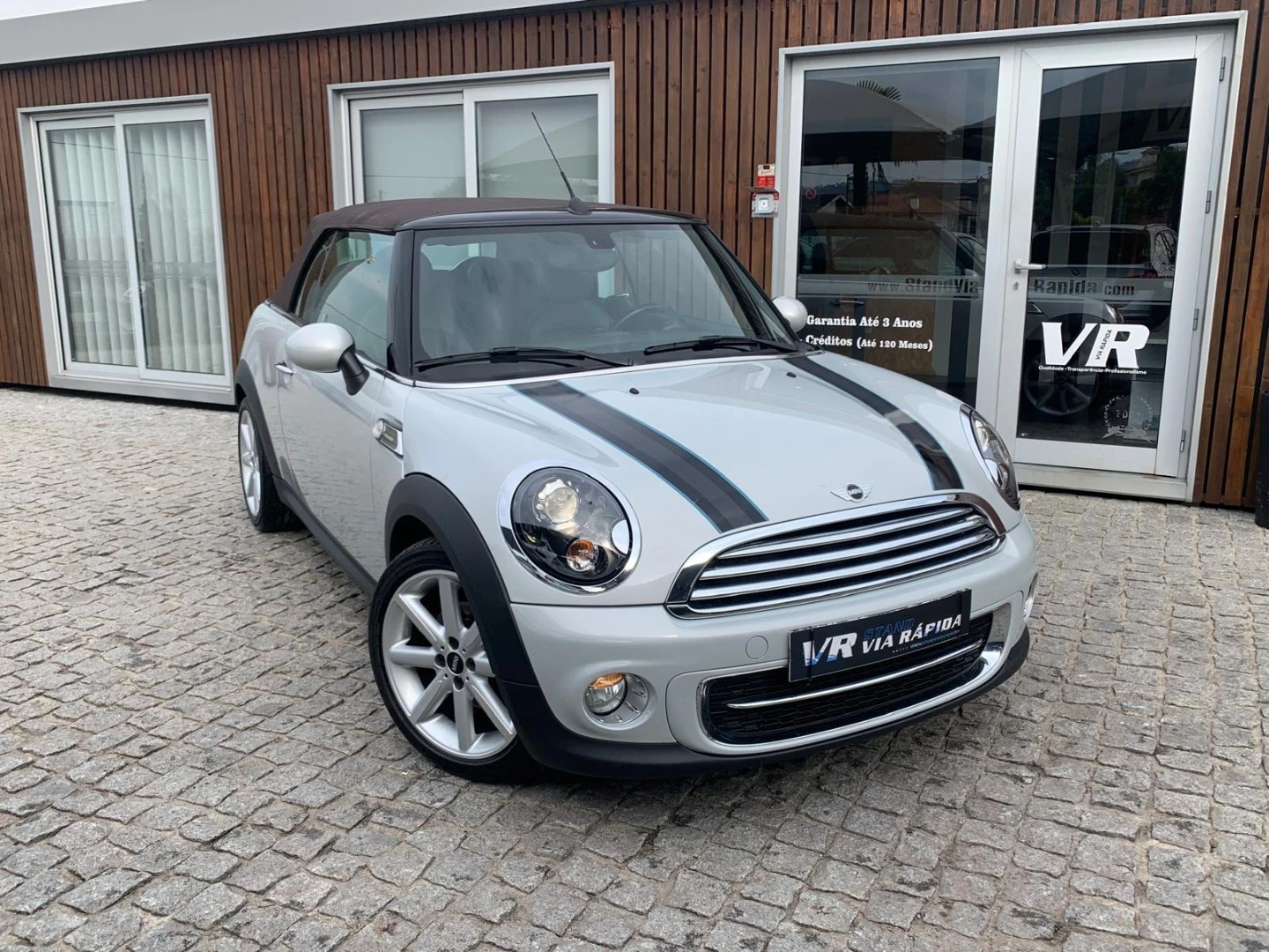 MINI Cabrio Cooper D
