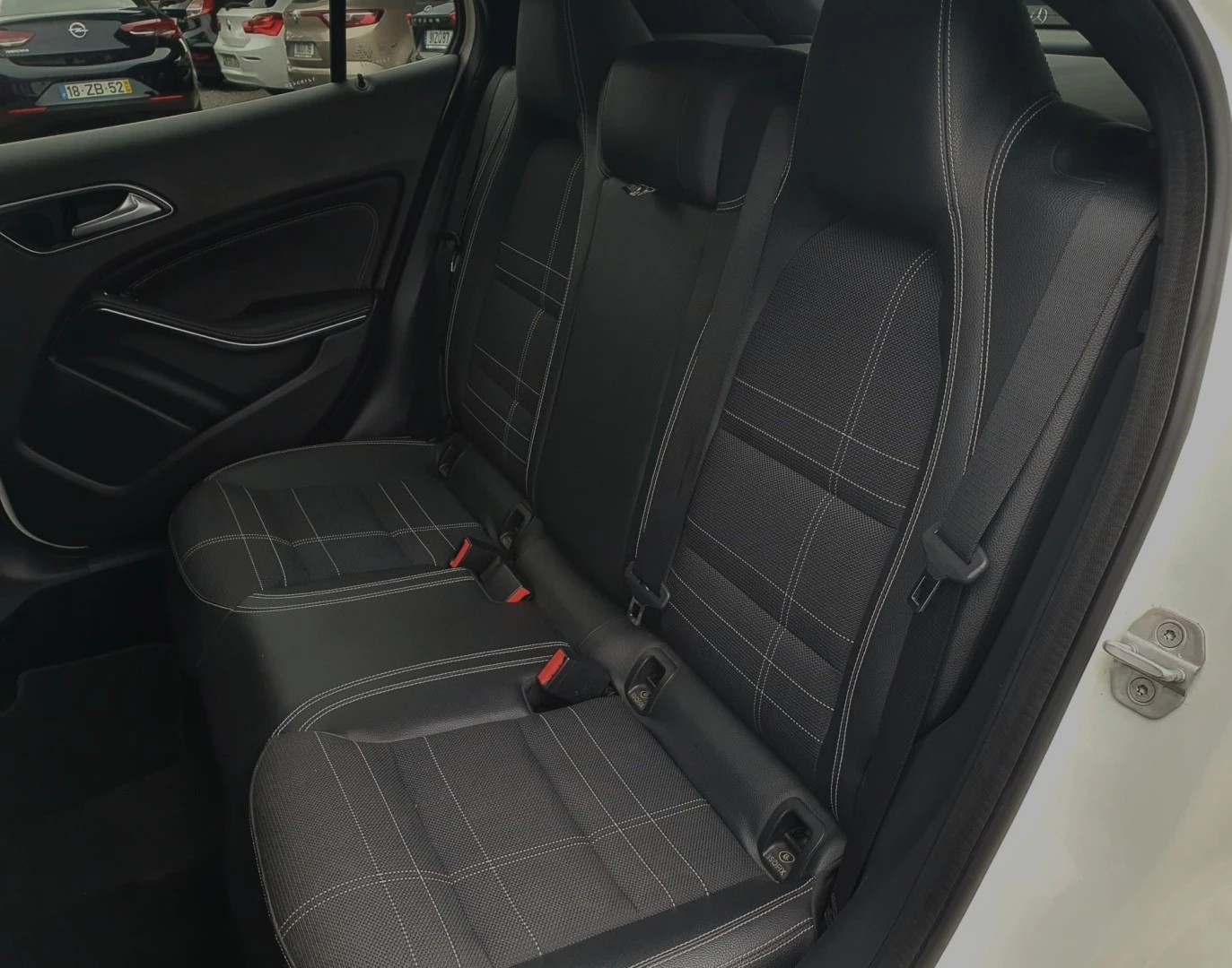 Mercedes-Benz GLA 220 CDI 4Matic 7G-DCT Urban