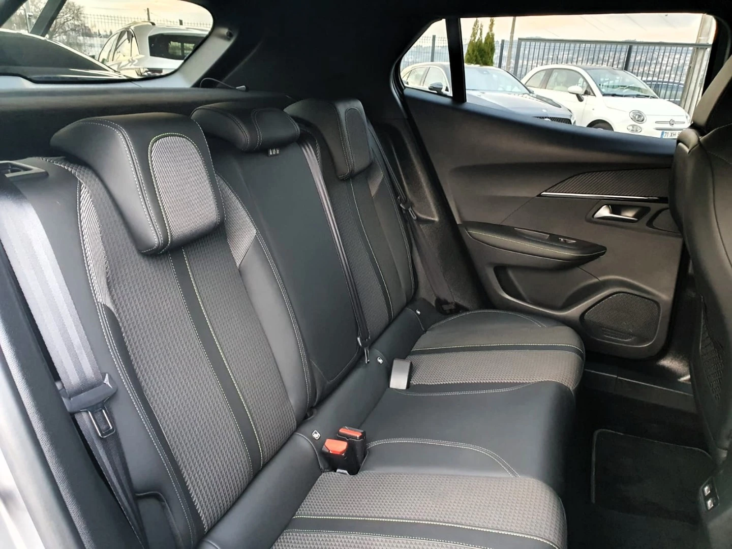 Peugeot 2008 1.5 BlueHDi GT EAT8
