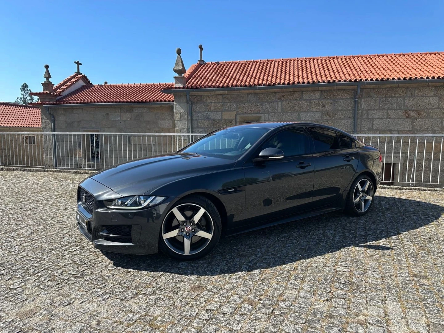 Jaguar XE 2.0 D R-Sport Aut.