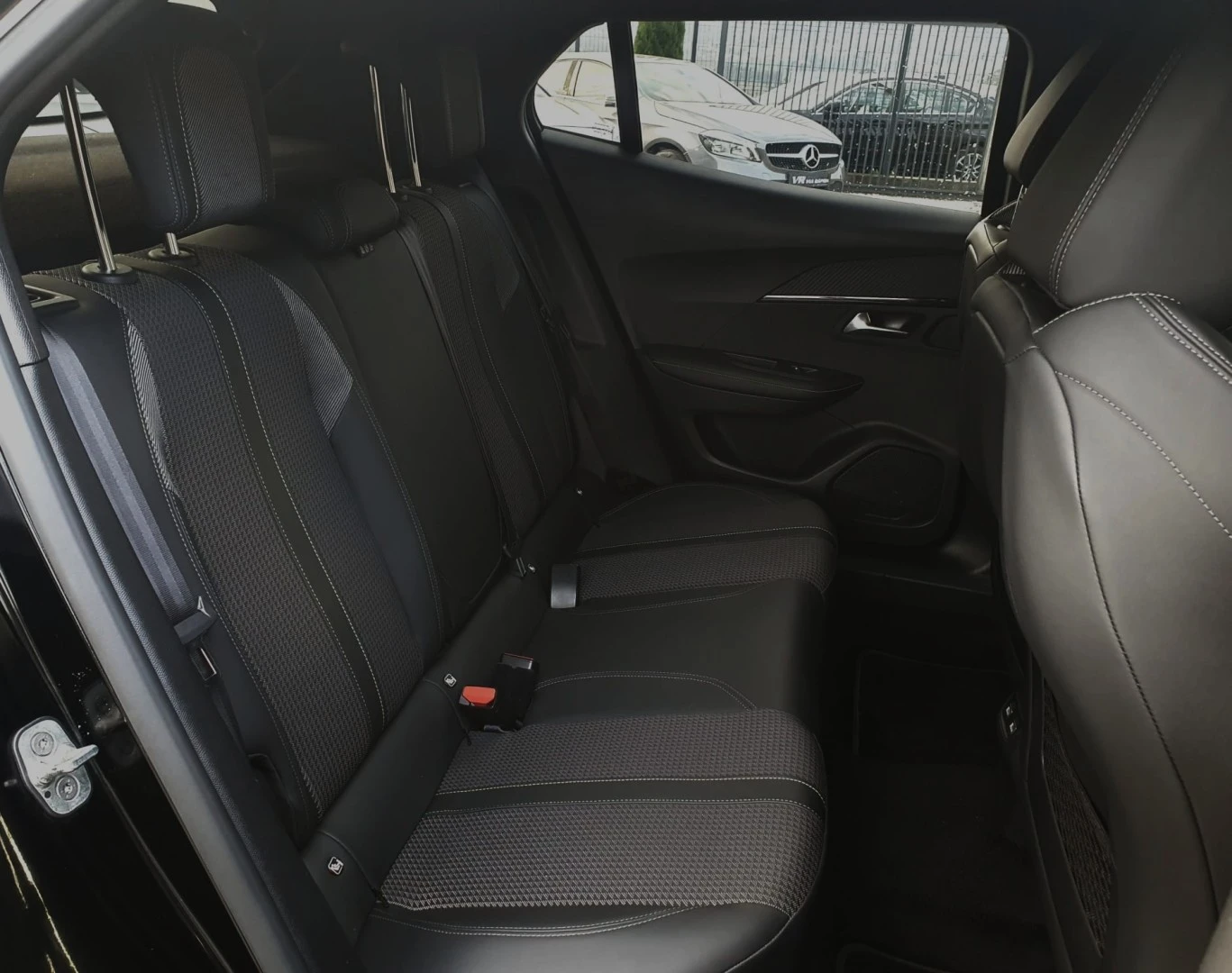 Peugeot 2008 1.2 PureTech GT