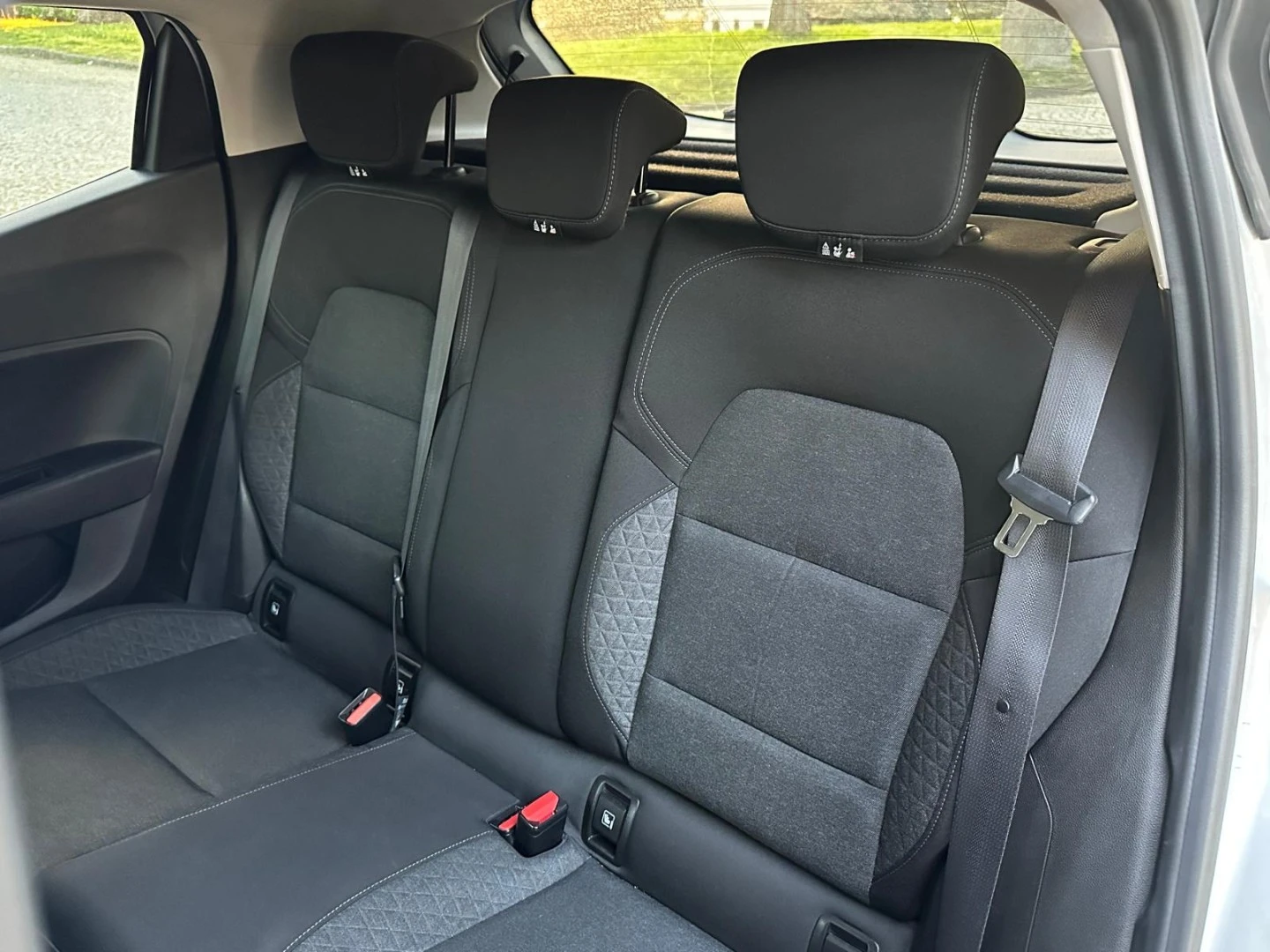 Renault Clio 1.0 TCe Intens Bi-Fuel