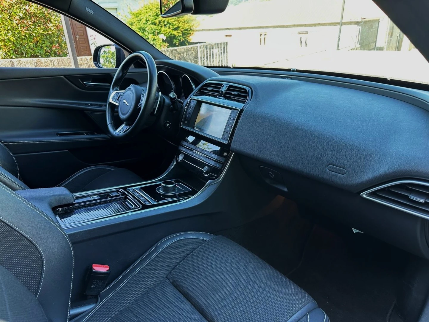 Jaguar XE 2.0 D R-Sport Aut.
