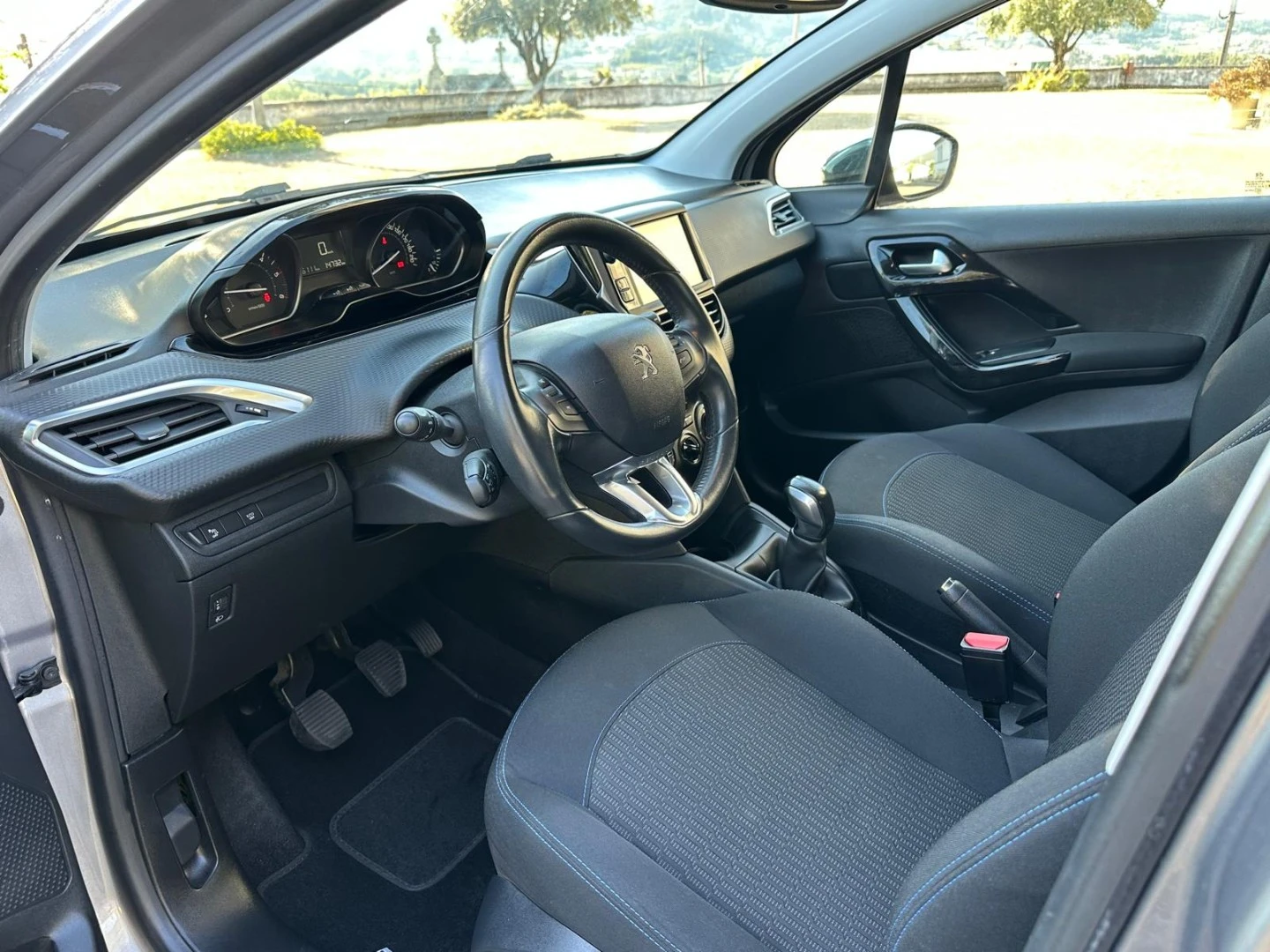 Peugeot 208 1.5 BlueHDi Signature