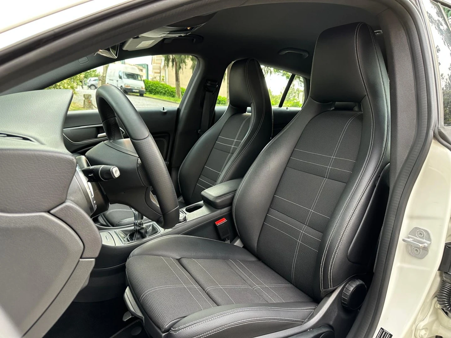 Mercedes-Benz CLA 180 d Shooting Brake Urban