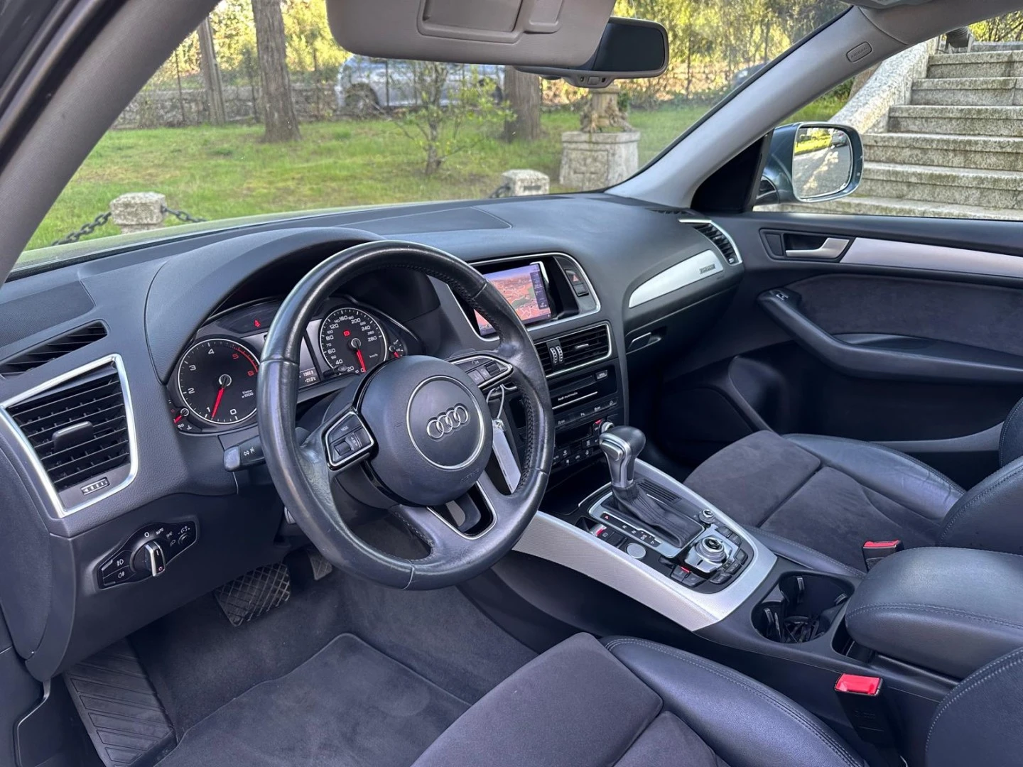 Audi Q5 2.0 TDI quattro S-line S-tronic
