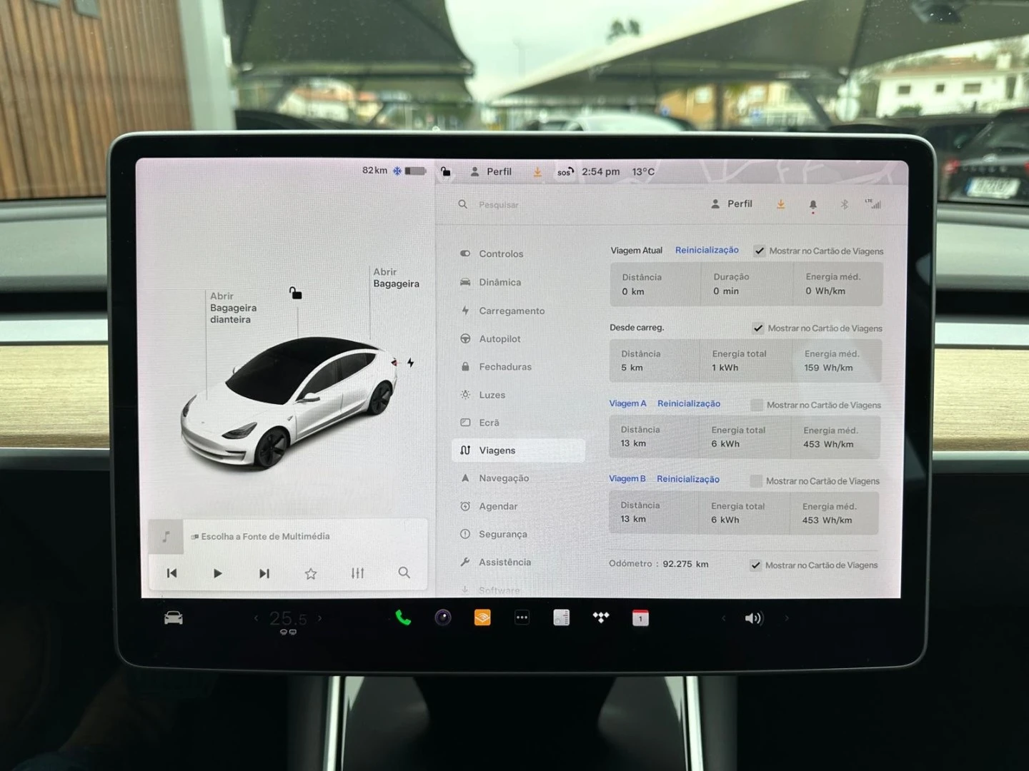 Tesla Model 3 Long-Range RWD