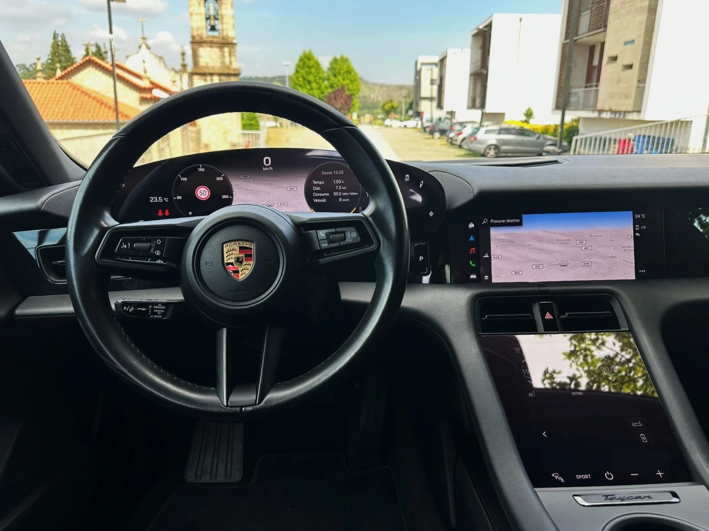 Porsche Taycan bateria Performance Plus