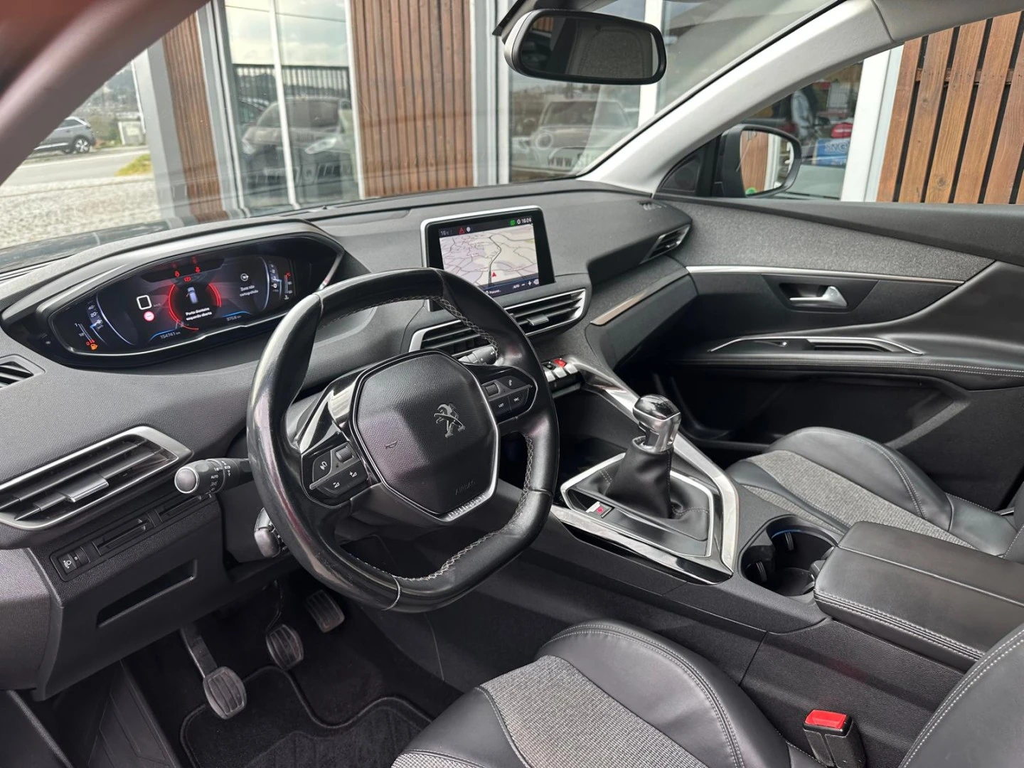 Peugeot 3008 1.5 BlueHDi Allure