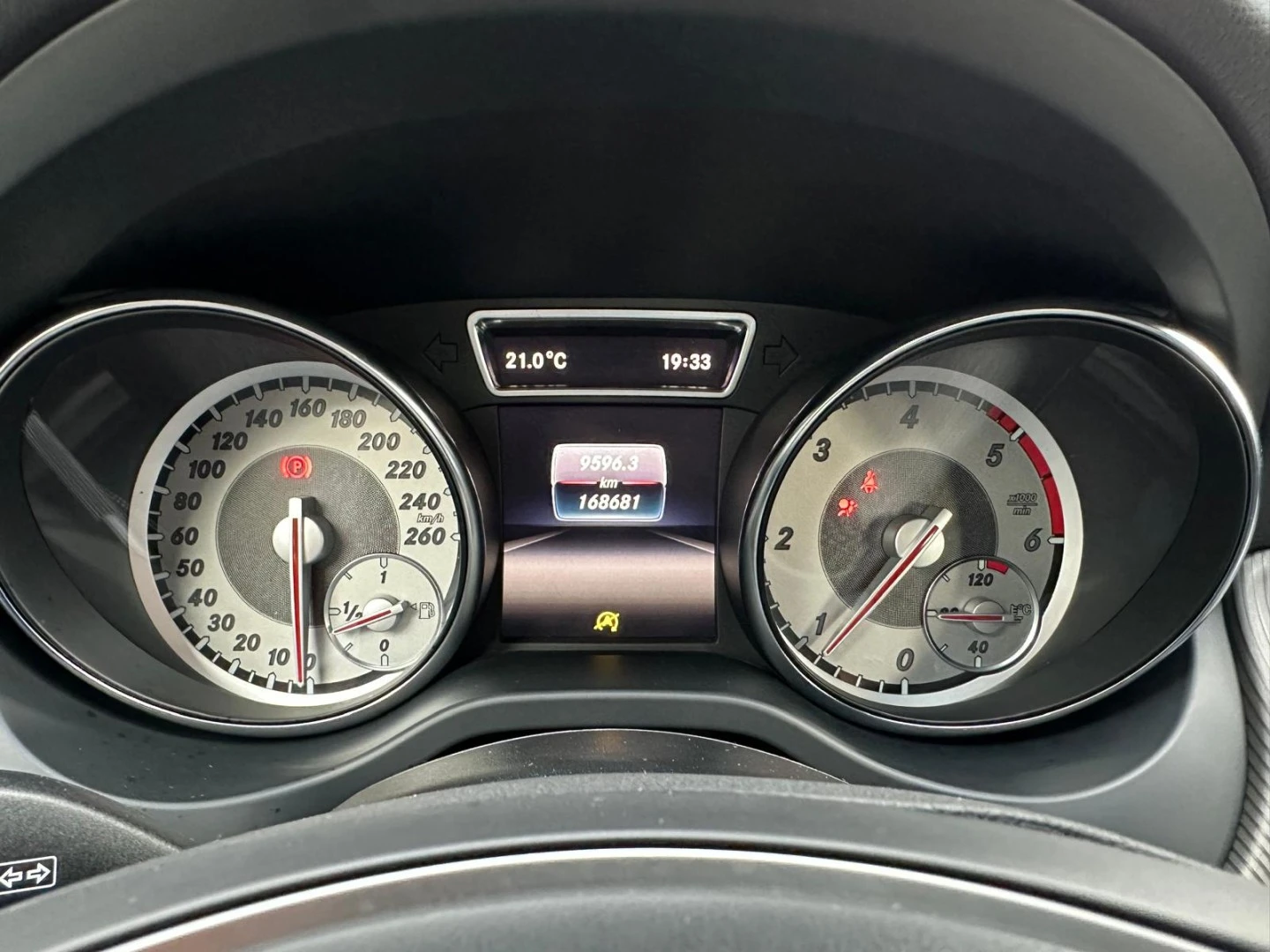 Mercedes-Benz CLA 180 d Shooting Brake Urban