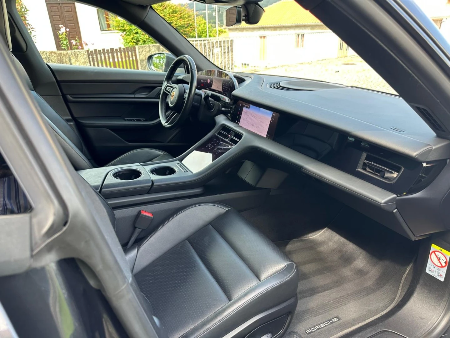 Porsche Taycan bateria Performance Plus
