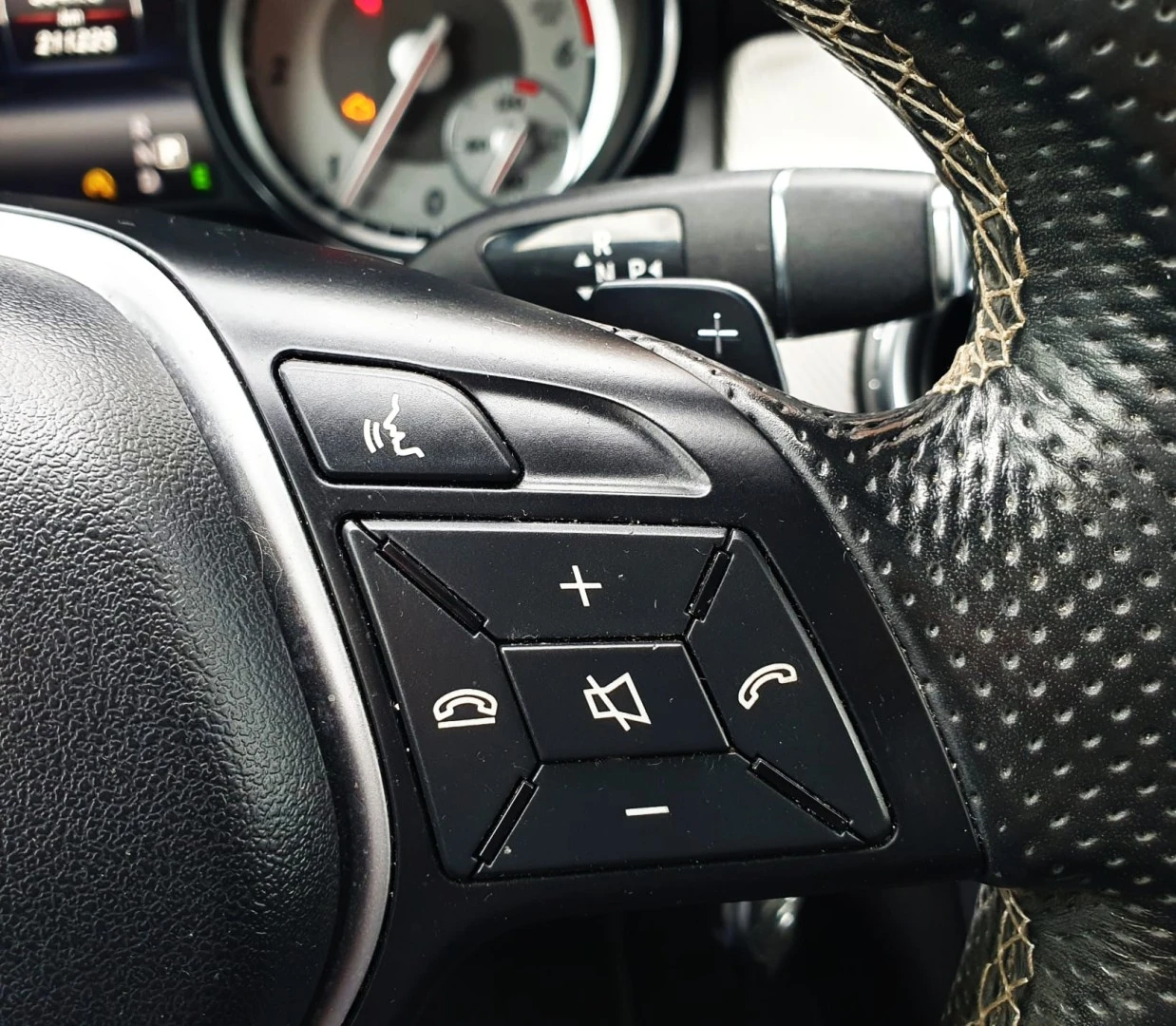 Mercedes-Benz GLA 220 CDI 4Matic 7G-DCT Urban