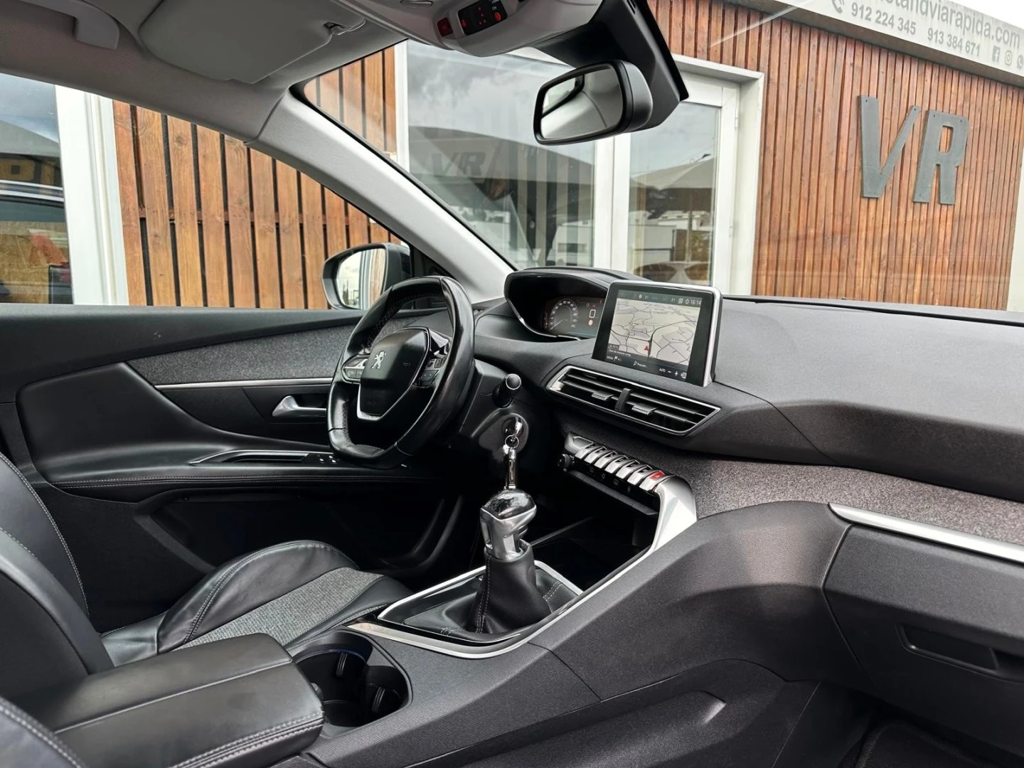 Peugeot 3008 1.5 BlueHDi Allure