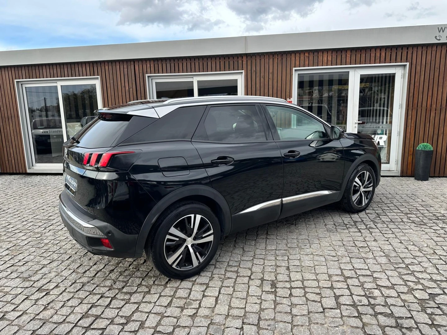 Peugeot 3008 1.5 BlueHDi Allure