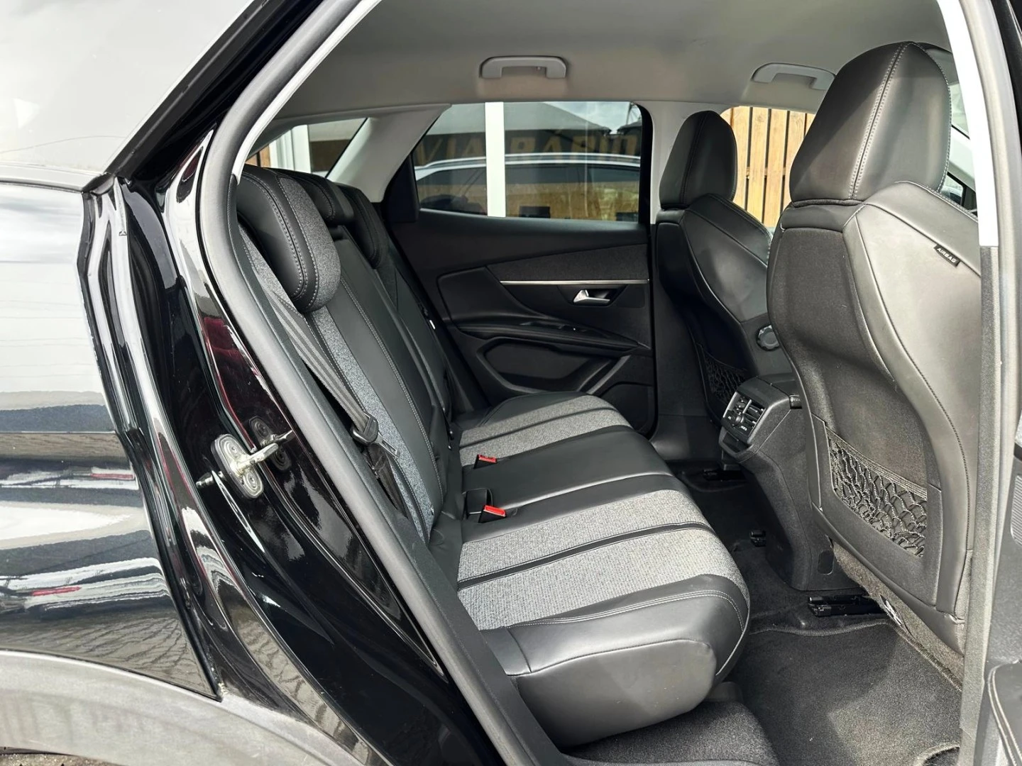 Peugeot 3008 1.5 BlueHDi Allure