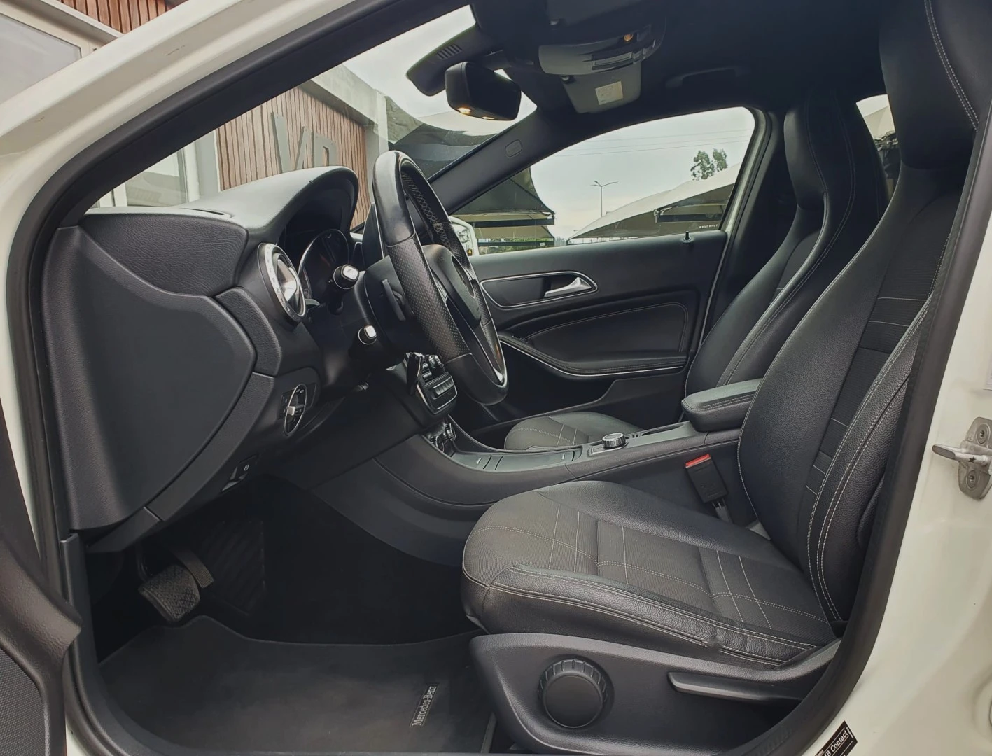 Mercedes-Benz GLA 220 CDI 4Matic 7G-DCT Urban
