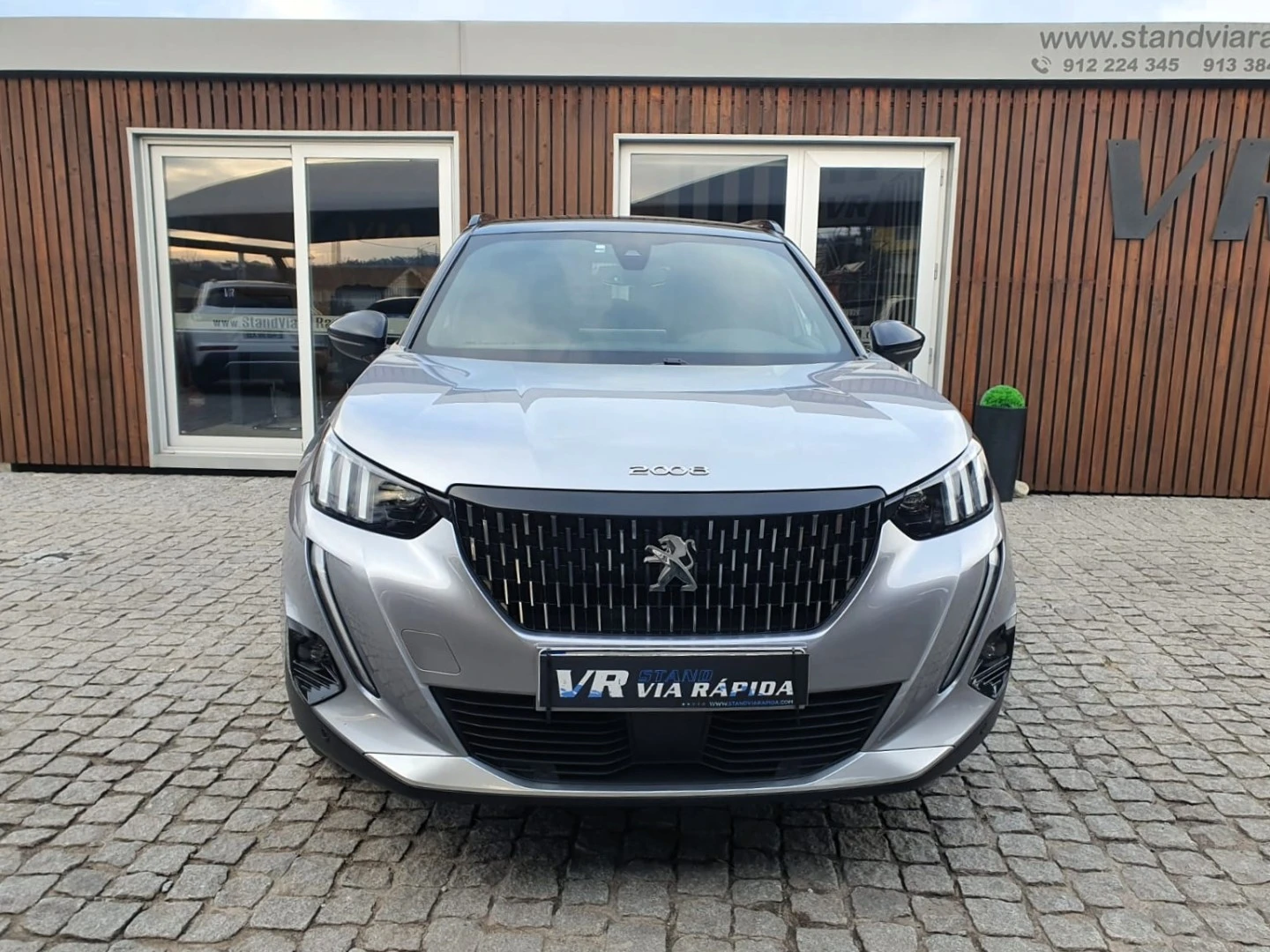 Peugeot 2008 1.5 BlueHDi GT EAT8