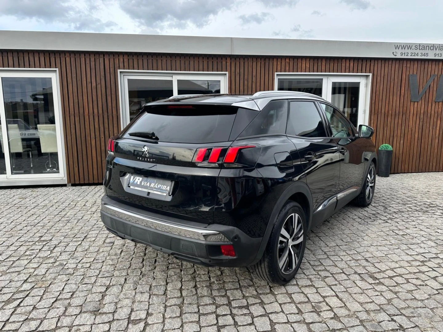 Peugeot 3008 1.5 BlueHDi Allure