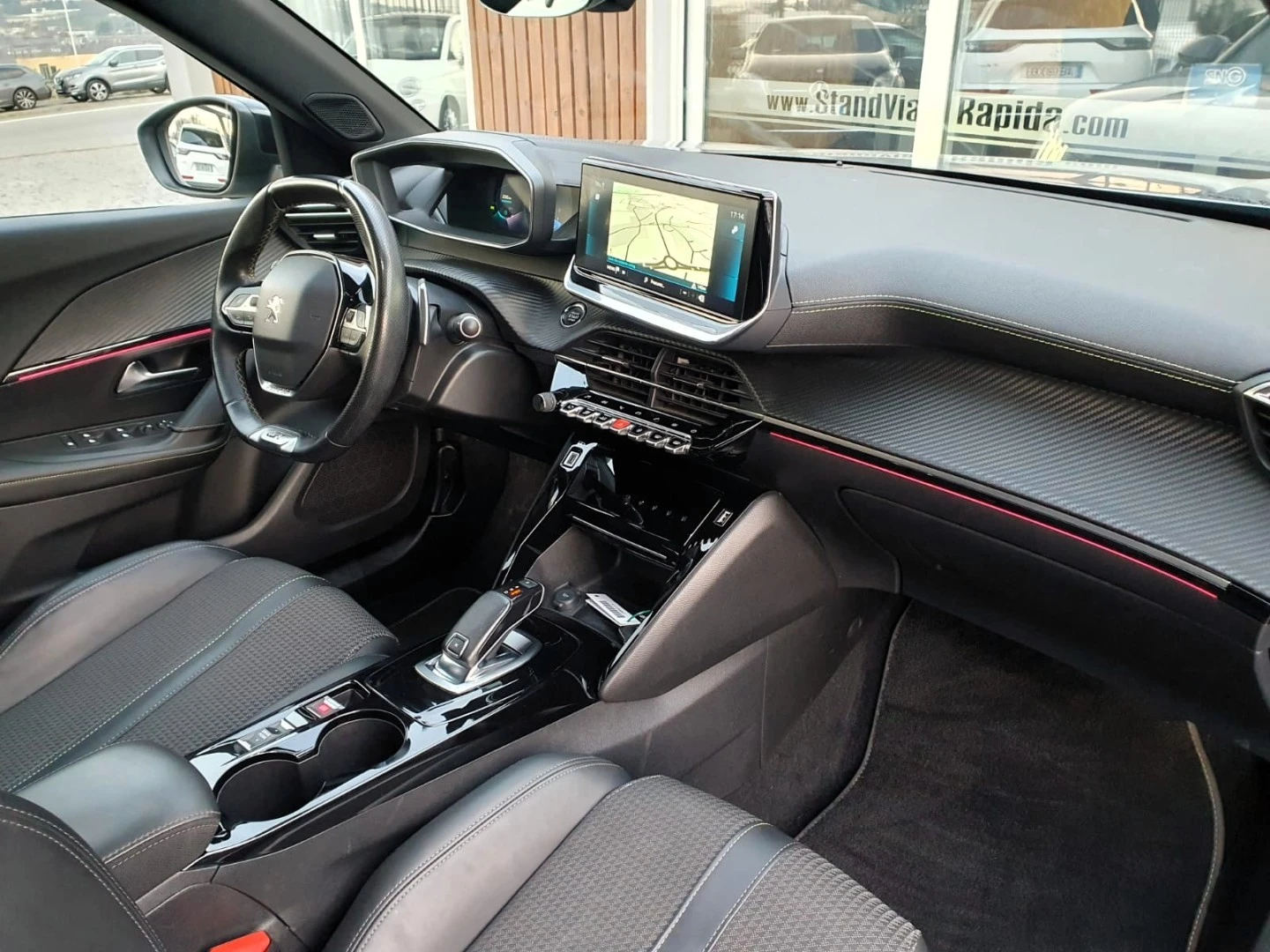 Peugeot 2008 1.5 BlueHDi GT EAT8