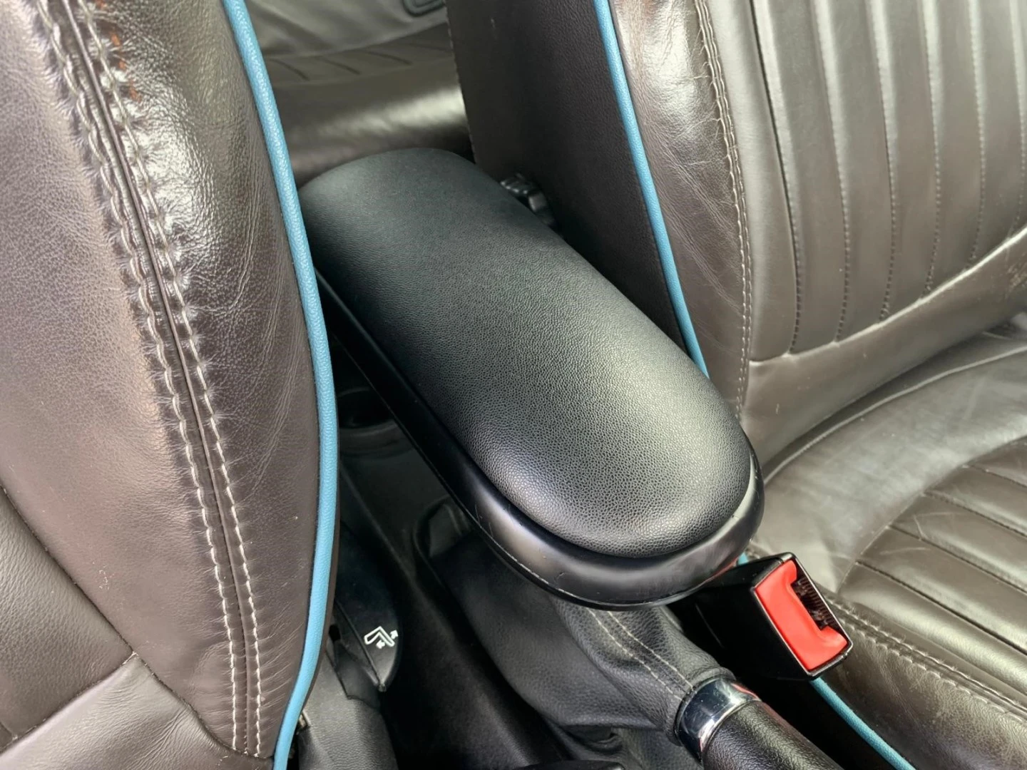 MINI Cabrio Cooper D