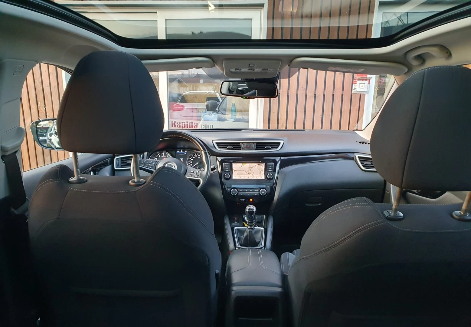 Nissan Qashqai 1.3 DIG-T N-Connecta J18