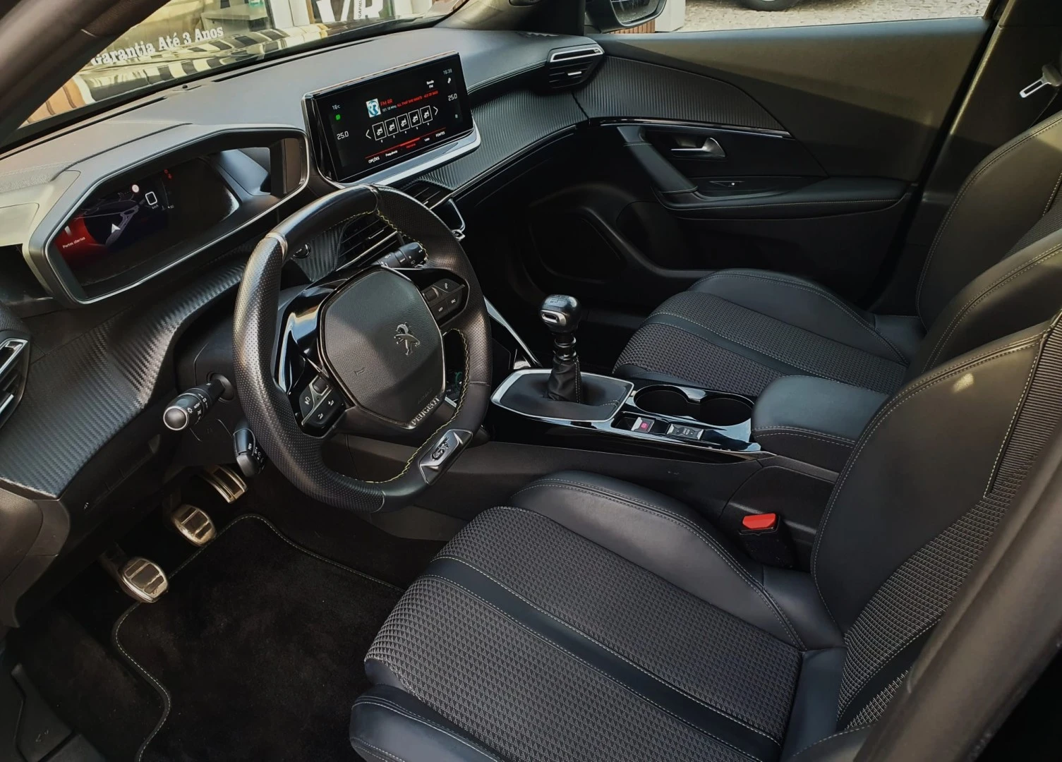 Peugeot 2008 1.2 PureTech GT
