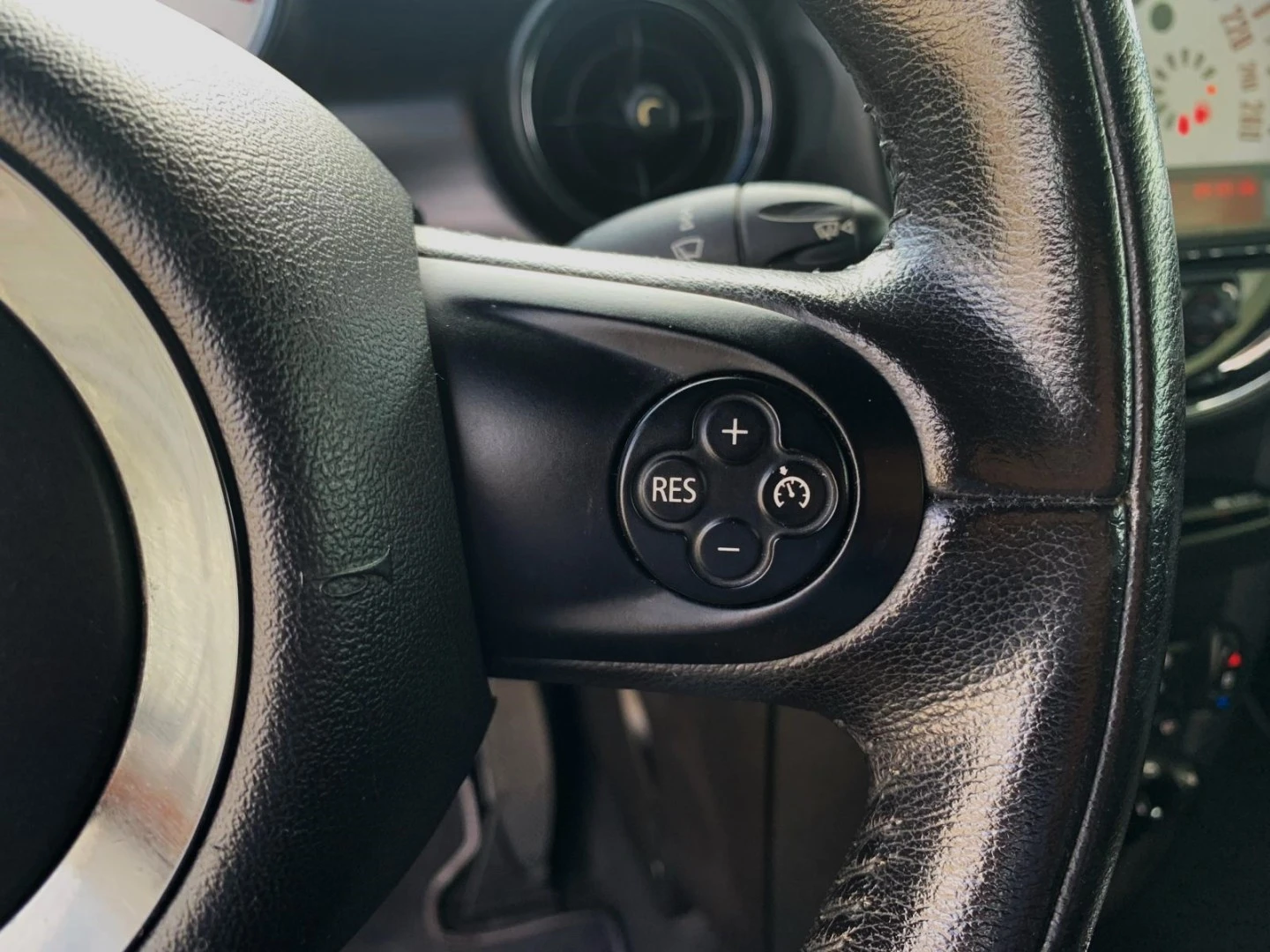 MINI Cabrio Cooper D