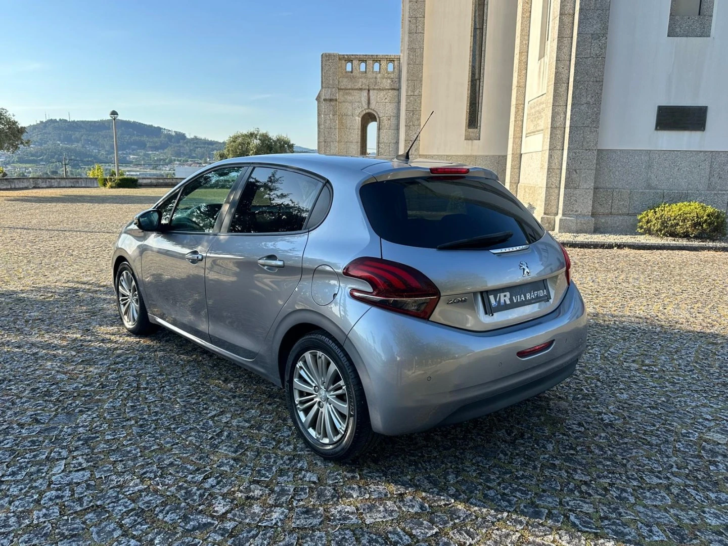 Peugeot 208 1.5 BlueHDi Signature