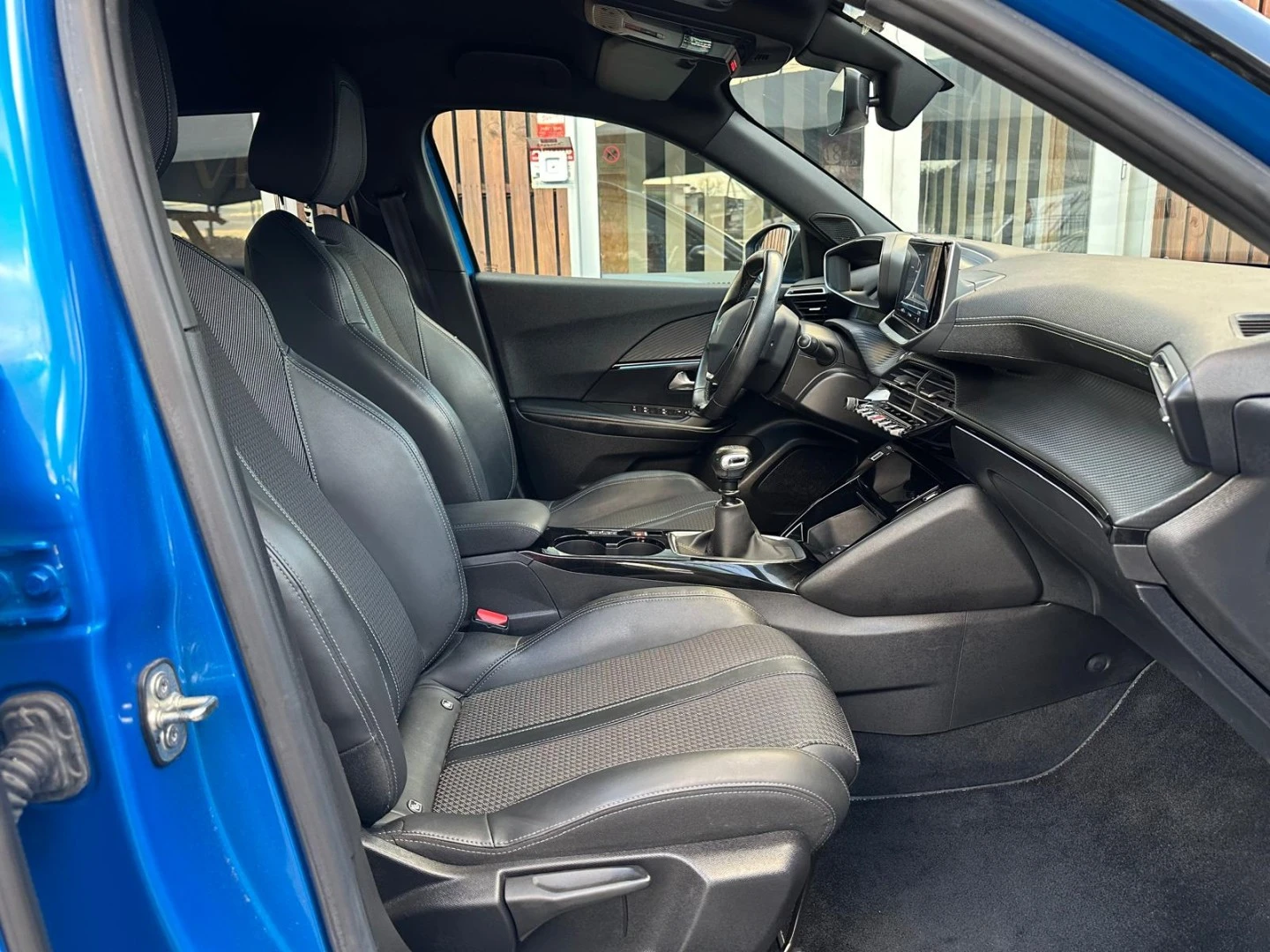 Peugeot 2008 1.5 BlueHDi GT Line