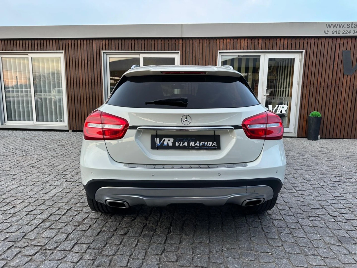 Mercedes-Benz GLA 220 CDI 4Matic 7G-DCT Urban