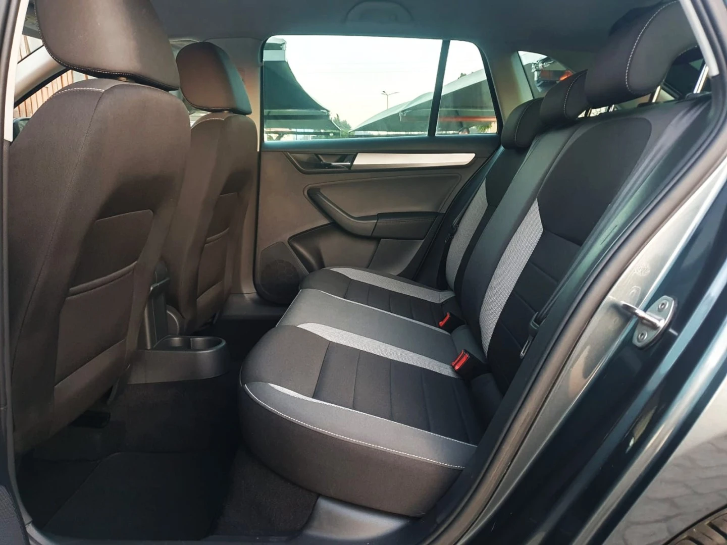 Skoda Rapid Spaceback 1.0 TSI Ambition