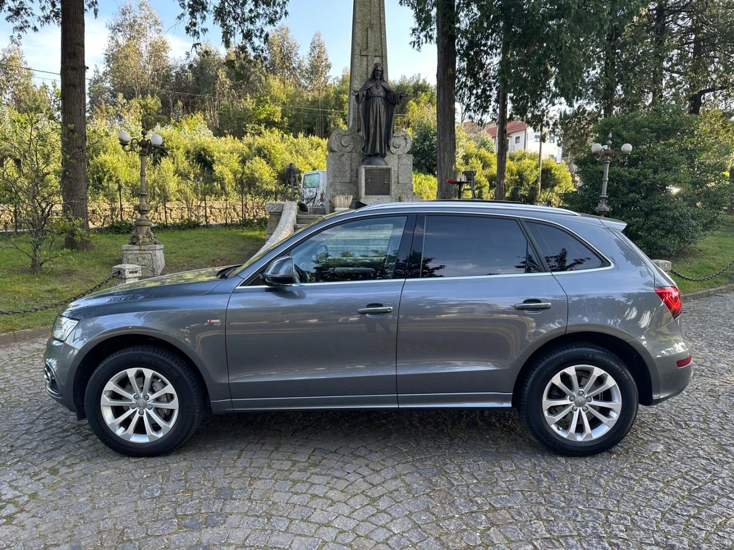 Audi Q5 2.0 TDI quattro S-line S-tronic