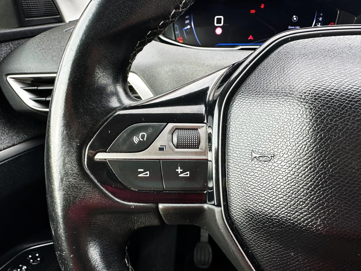 Peugeot 3008 1.5 BlueHDi Allure