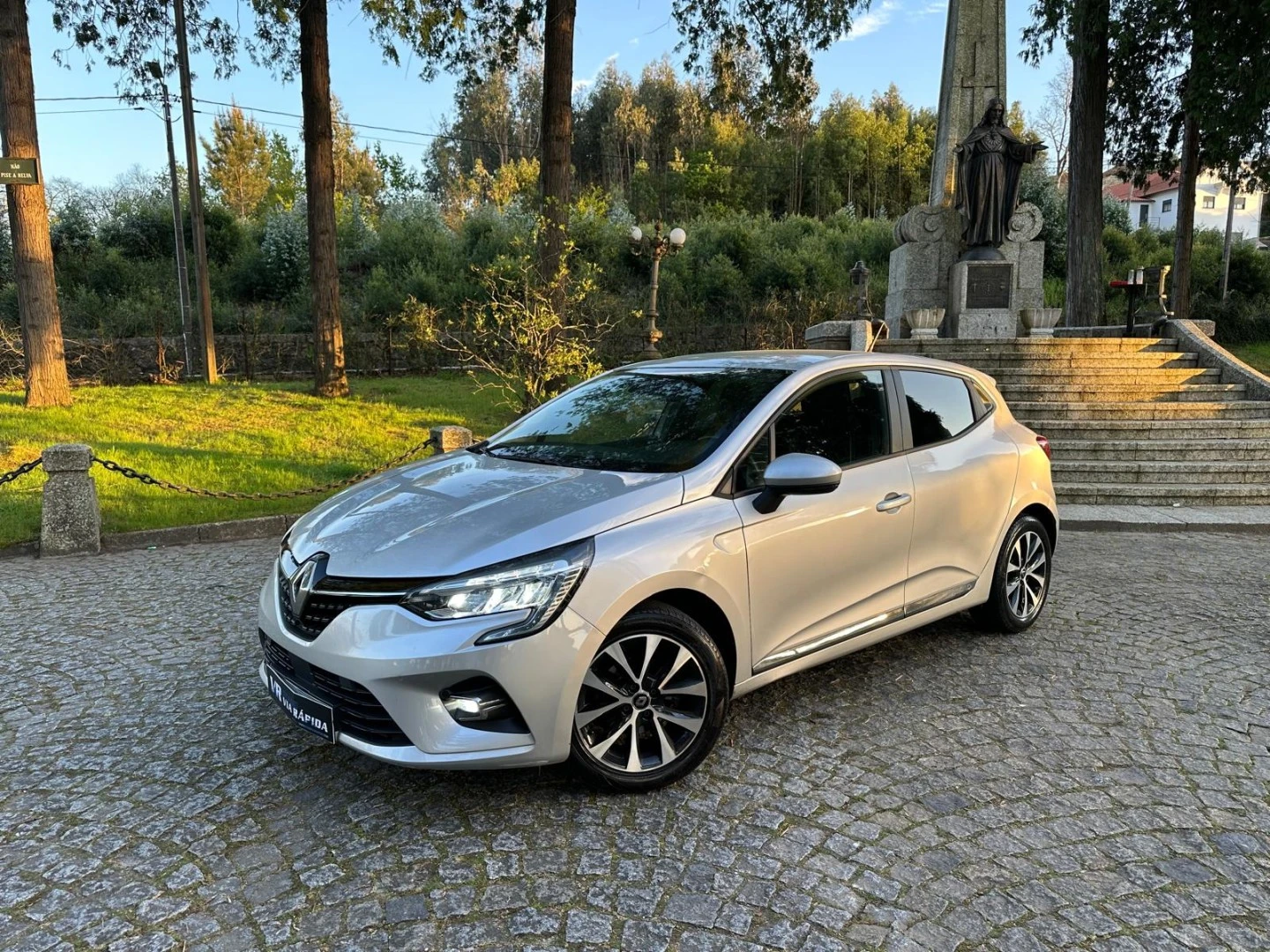 Renault Clio 1.0 TCe Intens Bi-Fuel