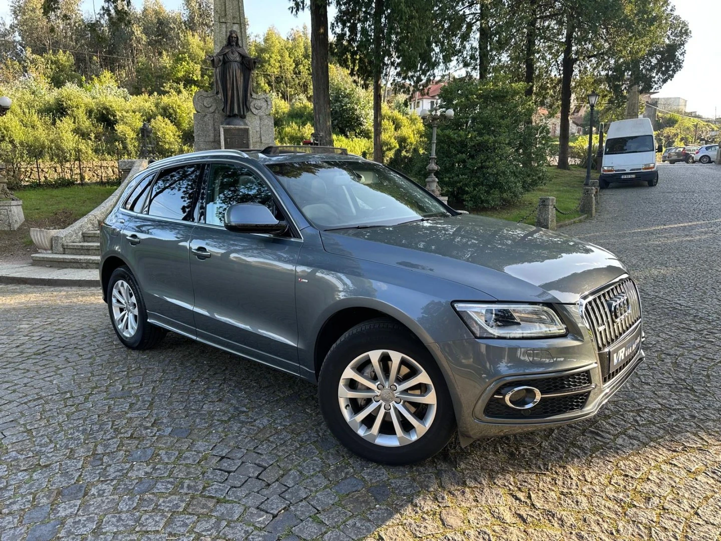Audi Q5 2.0 TDI quattro S-line S-tronic