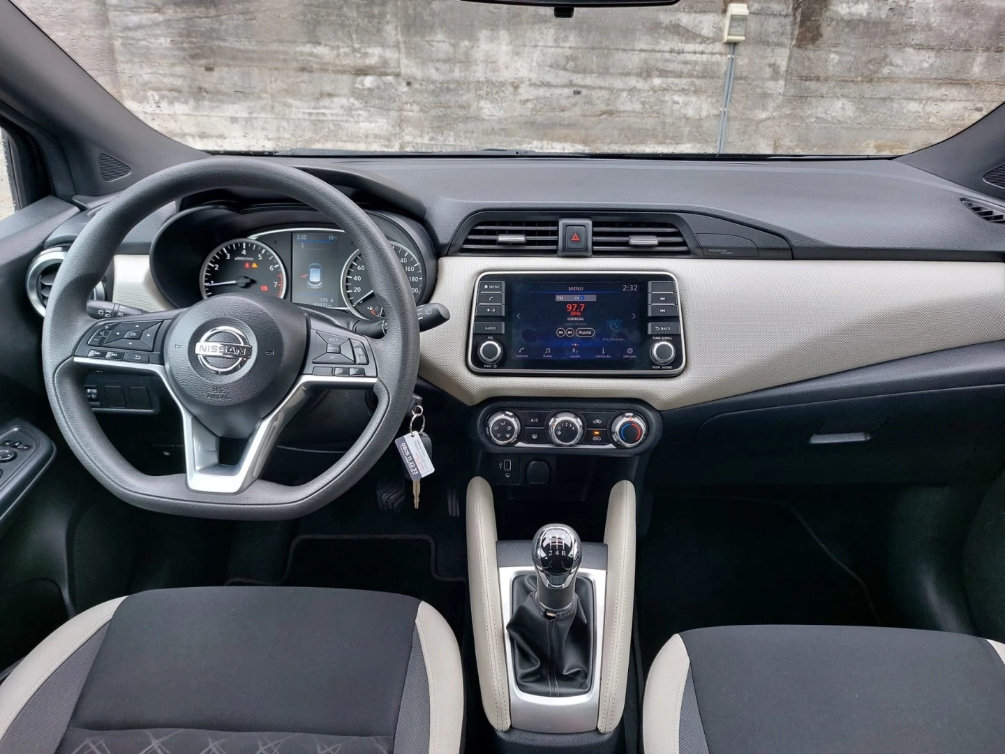 Nissan Micra 1.0 Visia