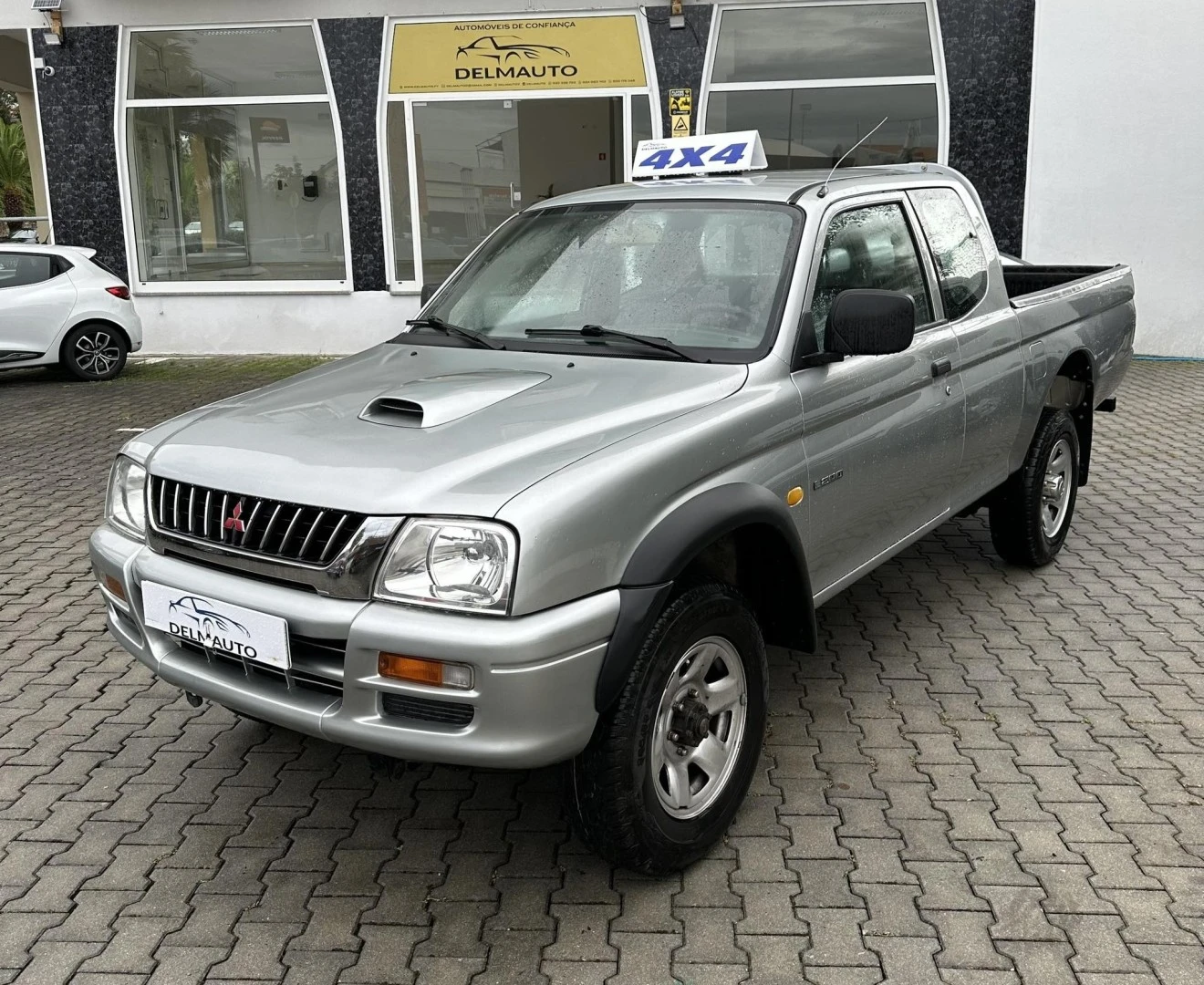 Mitsubishi L 200 2.5 4WD