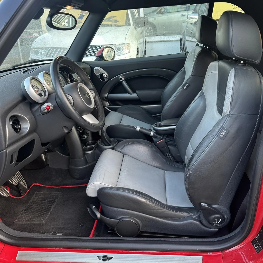 MINI Cabrio John Cooper Works