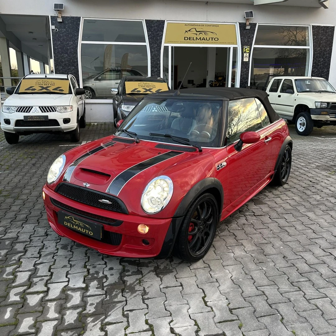 MINI Cabrio John Cooper Works